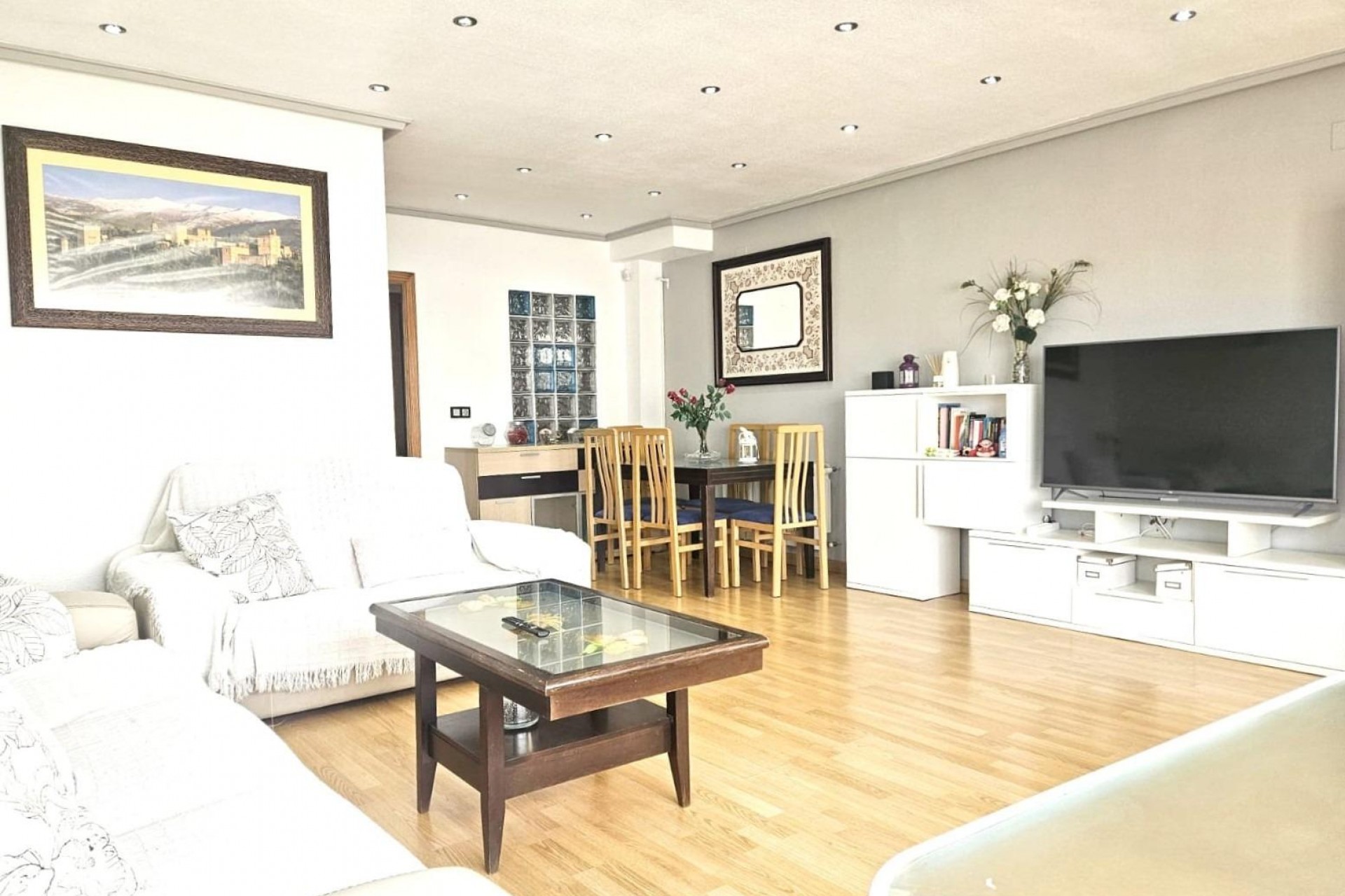 Återförsäljning - Town House -
Orihuela Costa - Los Almendros-la Florida