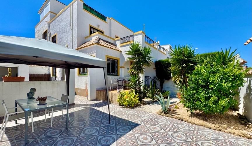 Återförsäljning - Town House -
Orihuela Costa - Los Altos