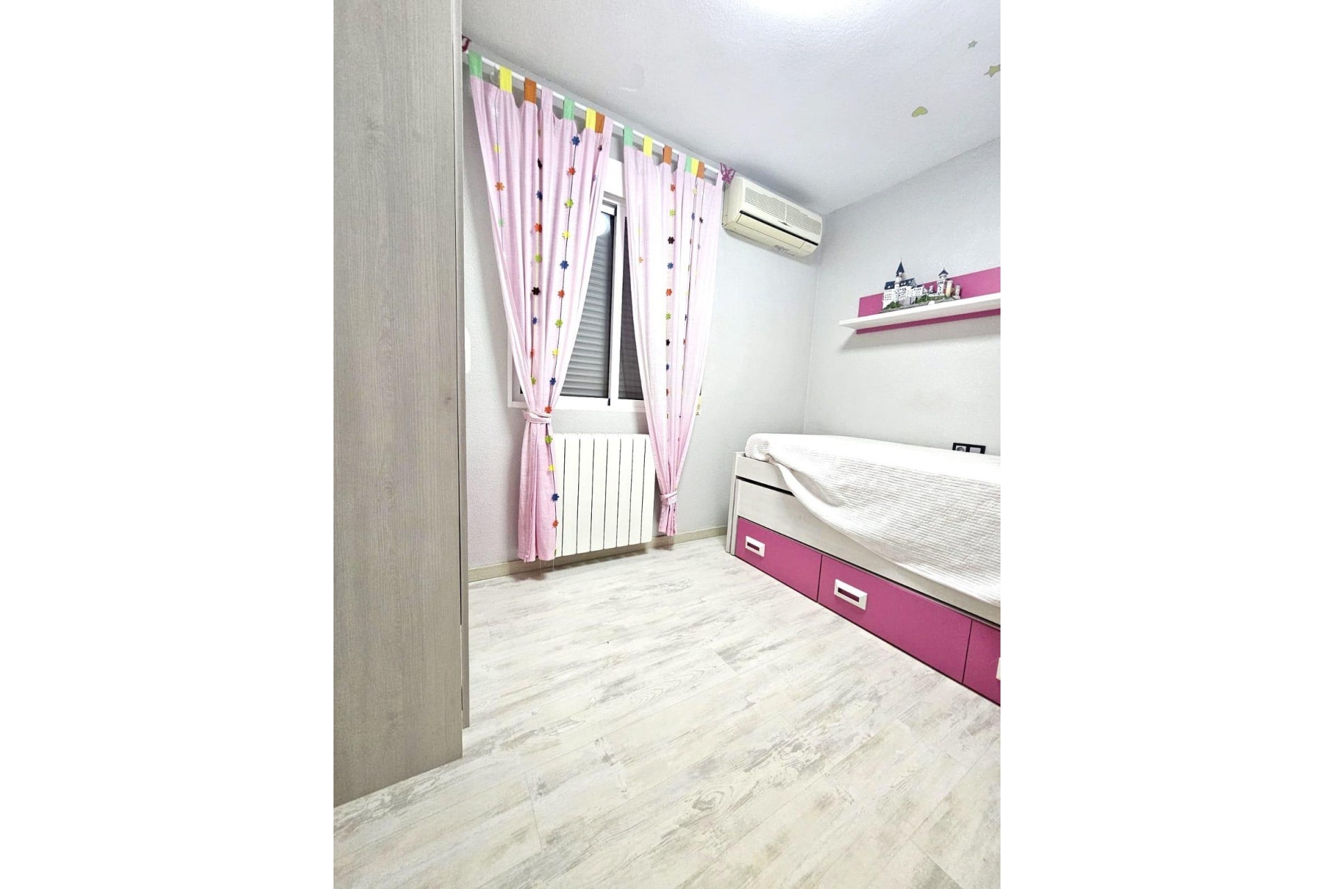 Återförsäljning - Town House -
Orihuela Costa - Los Altos
