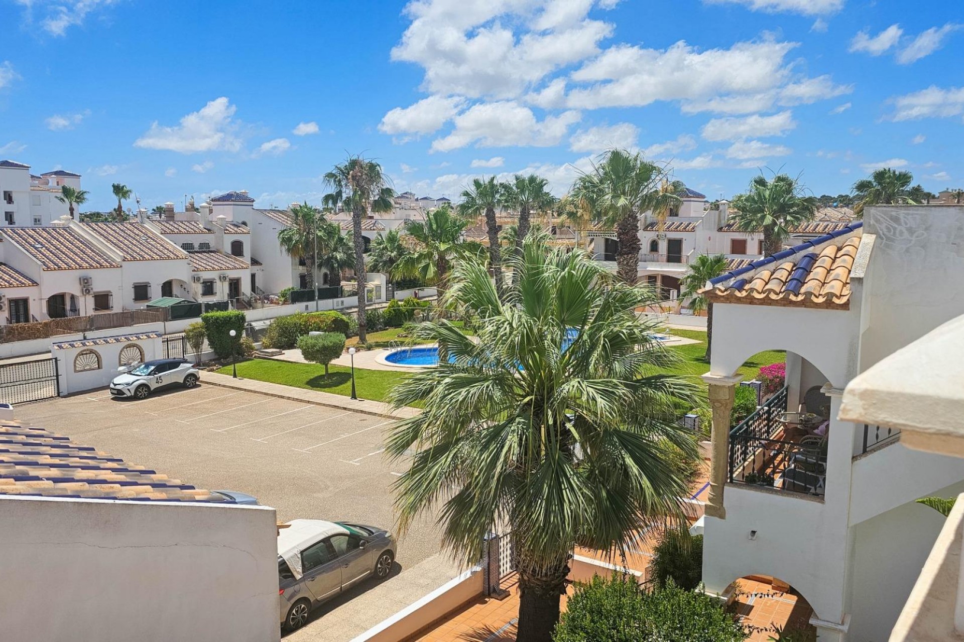 Återförsäljning - Town House -
Orihuela Costa - PAU 8