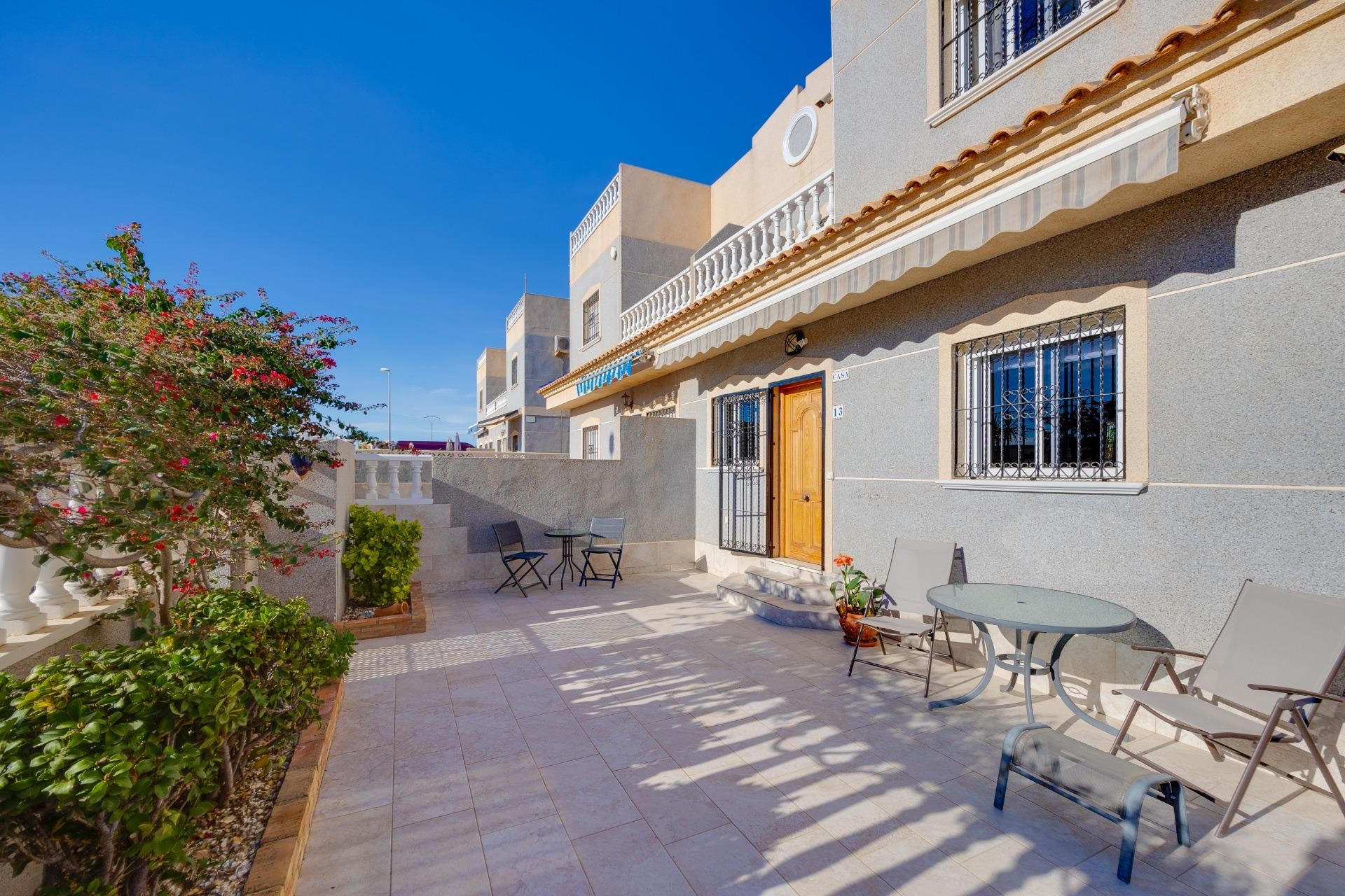 Återförsäljning - Town House -
Orihuela Costa - Playa Flamenca