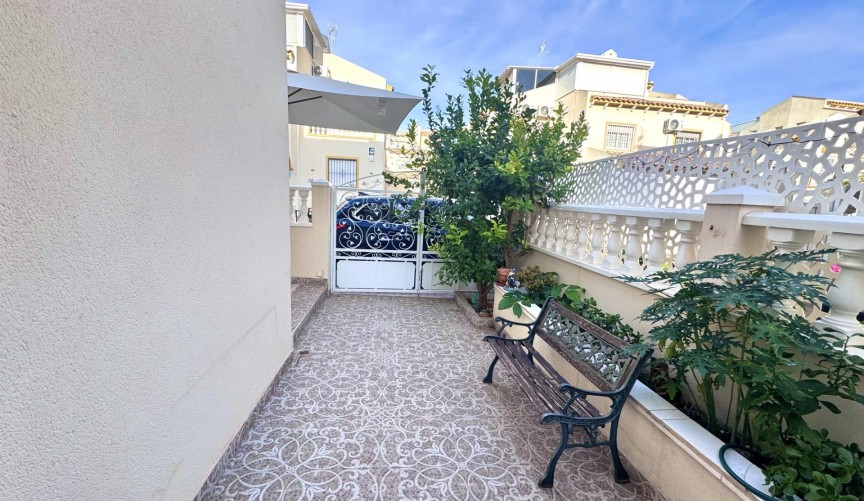 Återförsäljning - Town House -
Orihuela Costa - Playa Flamenca