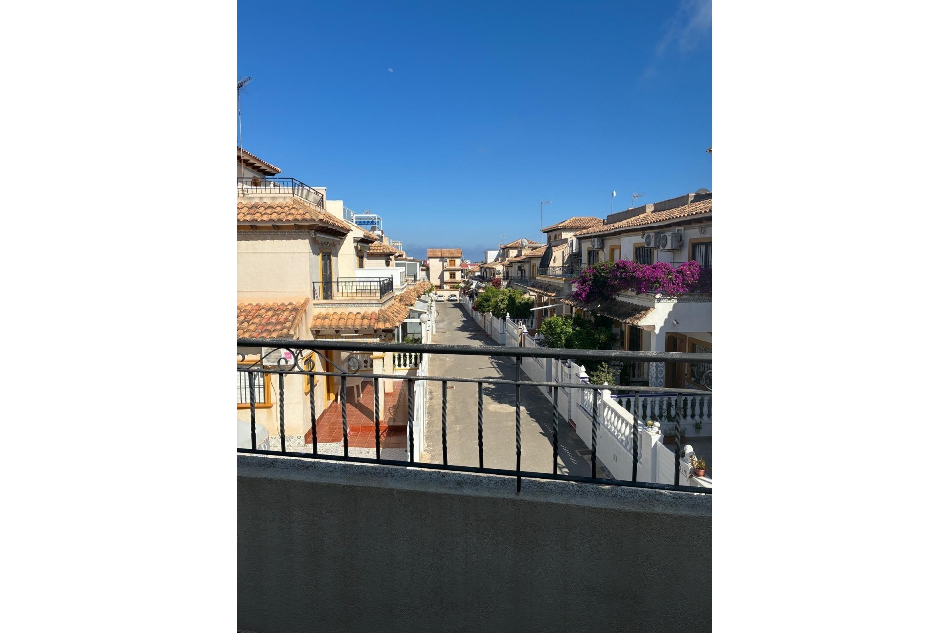 Återförsäljning - Town House -
Orihuela Costa - Rocio Del Mar