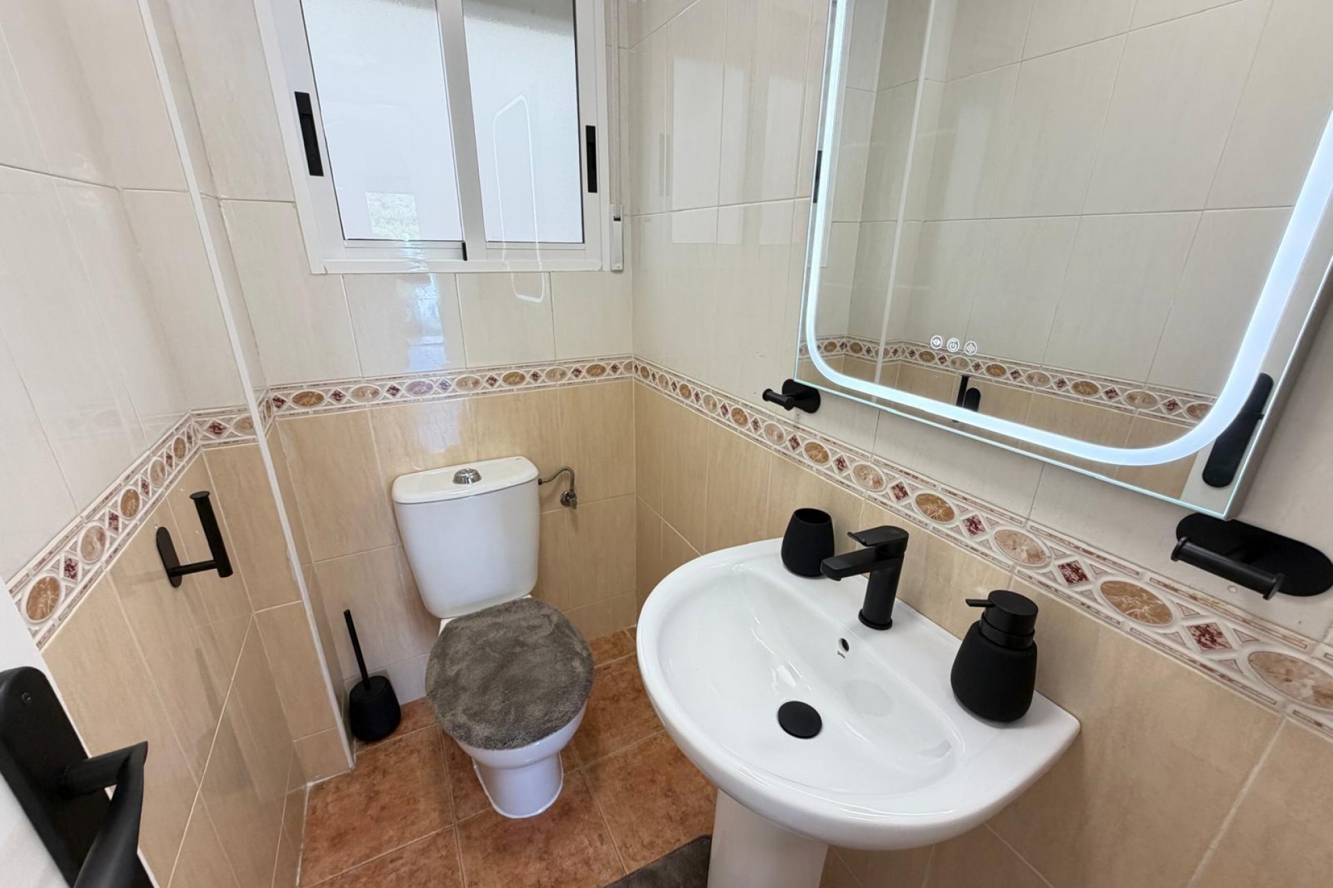 Återförsäljning - Town House -
Orihuela Costa - Rocio Del Mar