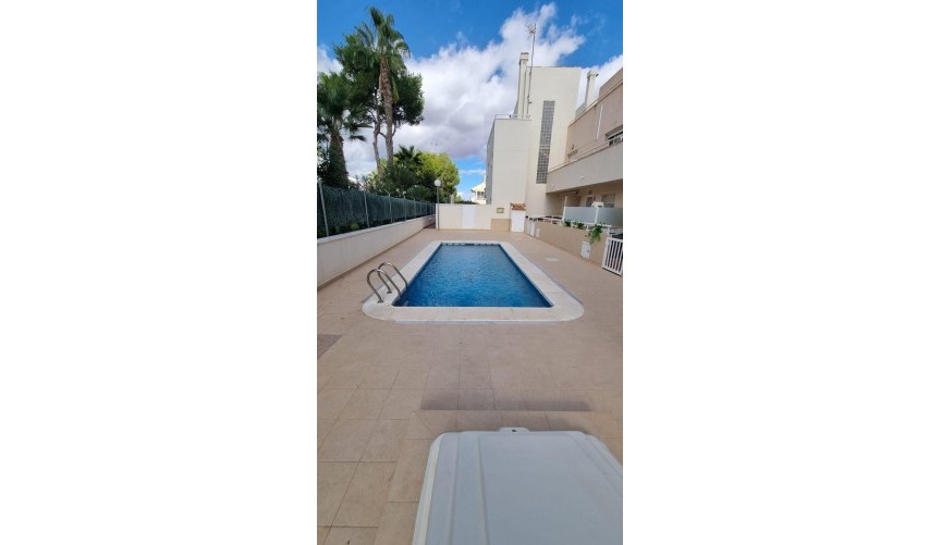 Återförsäljning - Town House -
Orihuela Costa - Villamartín-las Filipinas