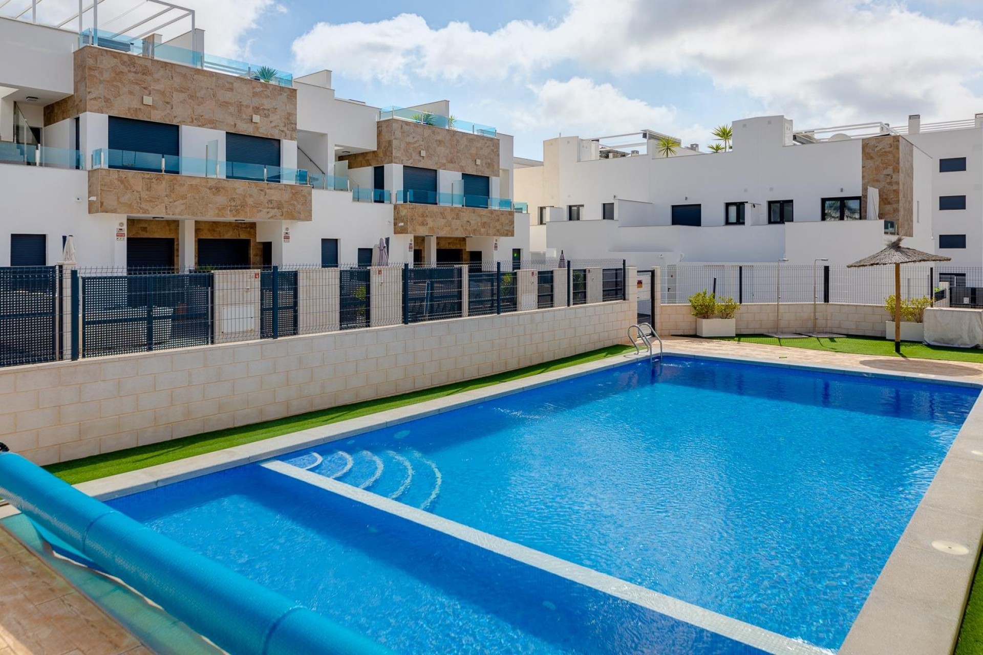 Återförsäljning - Town House -
Orihuela Costa - Villamartín-las Filipinas
