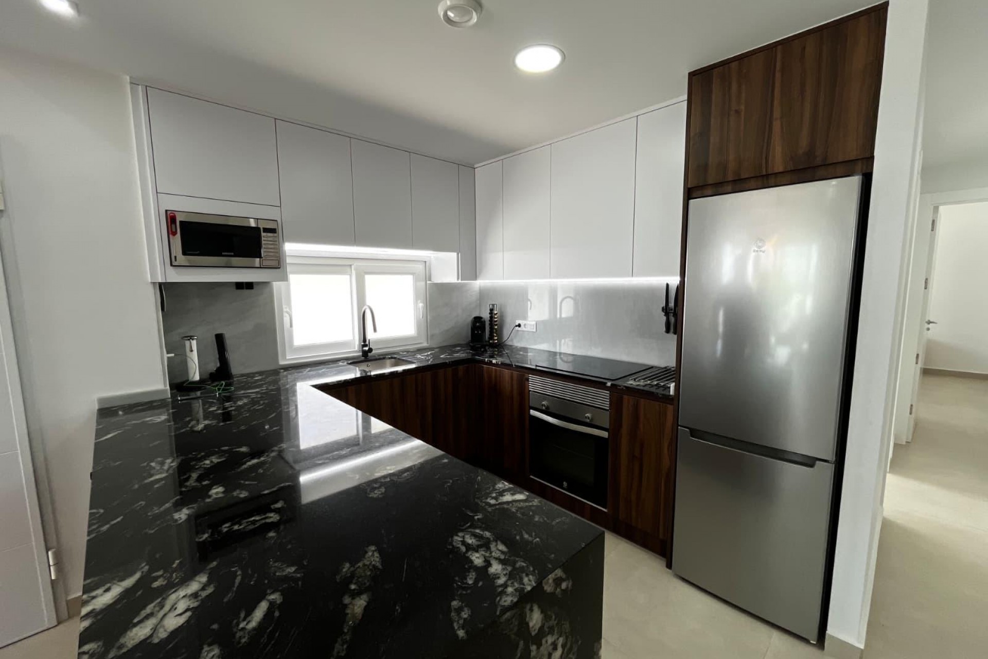 Återförsäljning - Town House -
Orihuela - Desamparados-hurchillo-torremendo