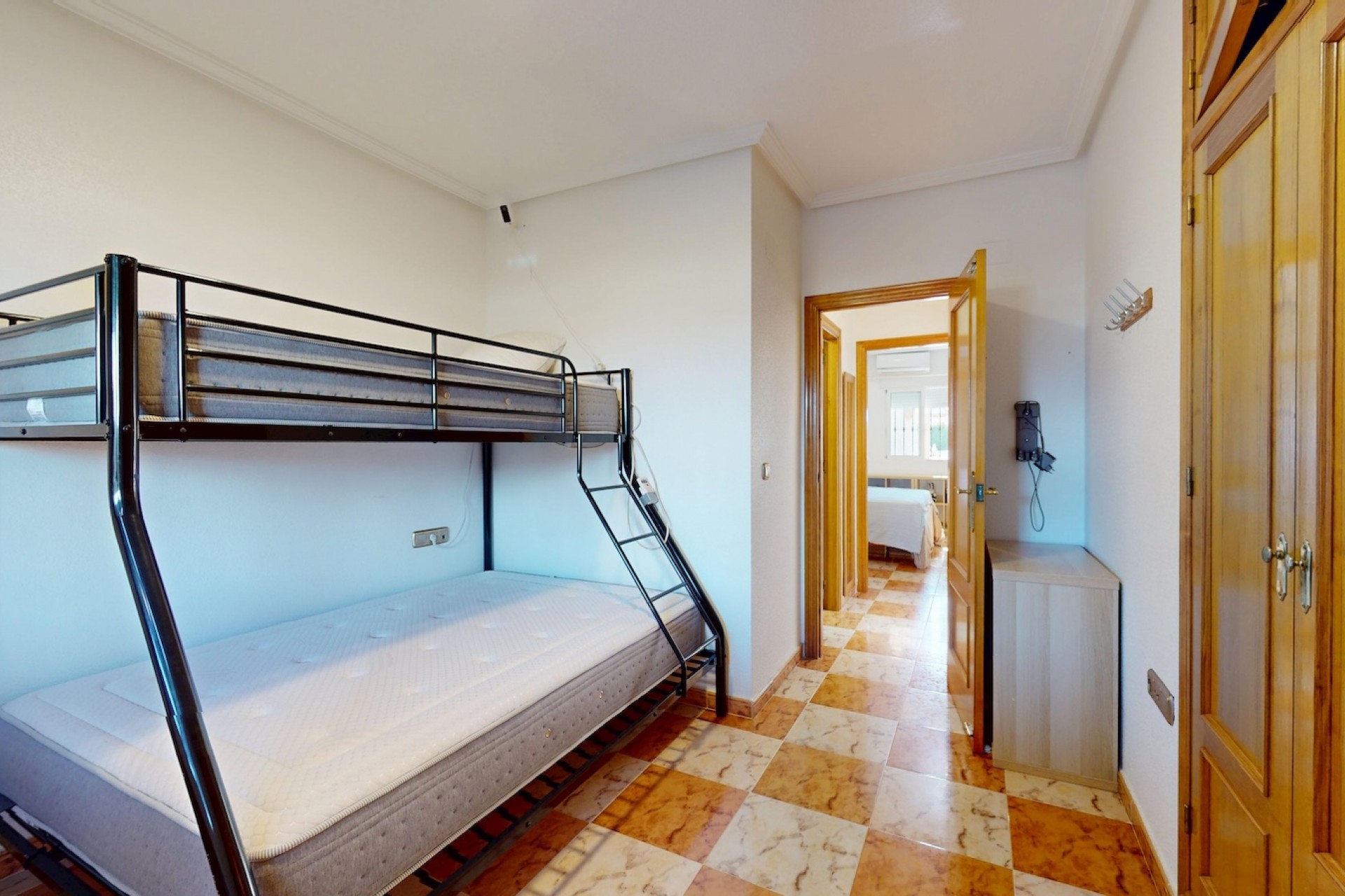 Återförsäljning - Town House -
Orihuela - Inland