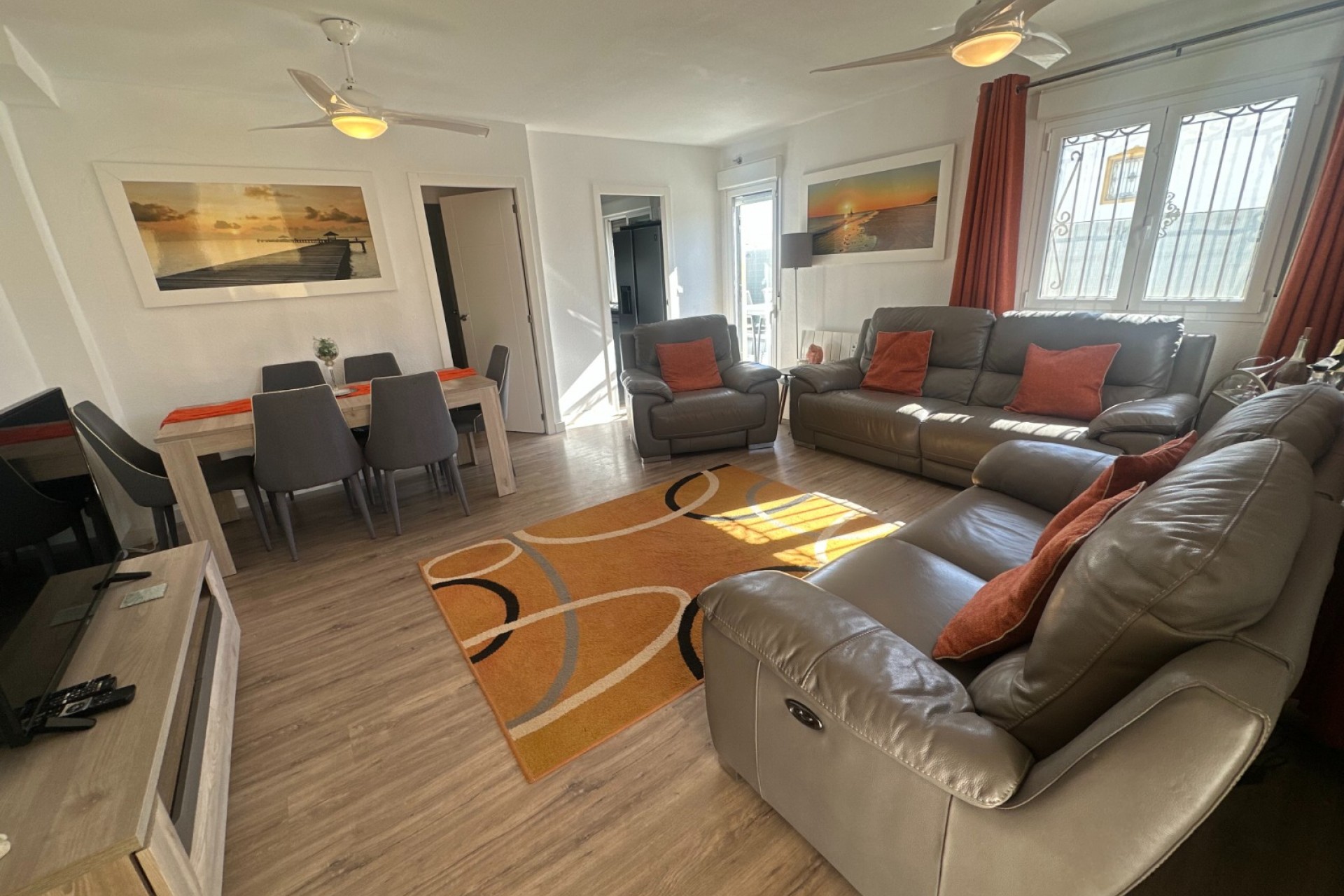 Återförsäljning - Town House -
Orihuela - Inland