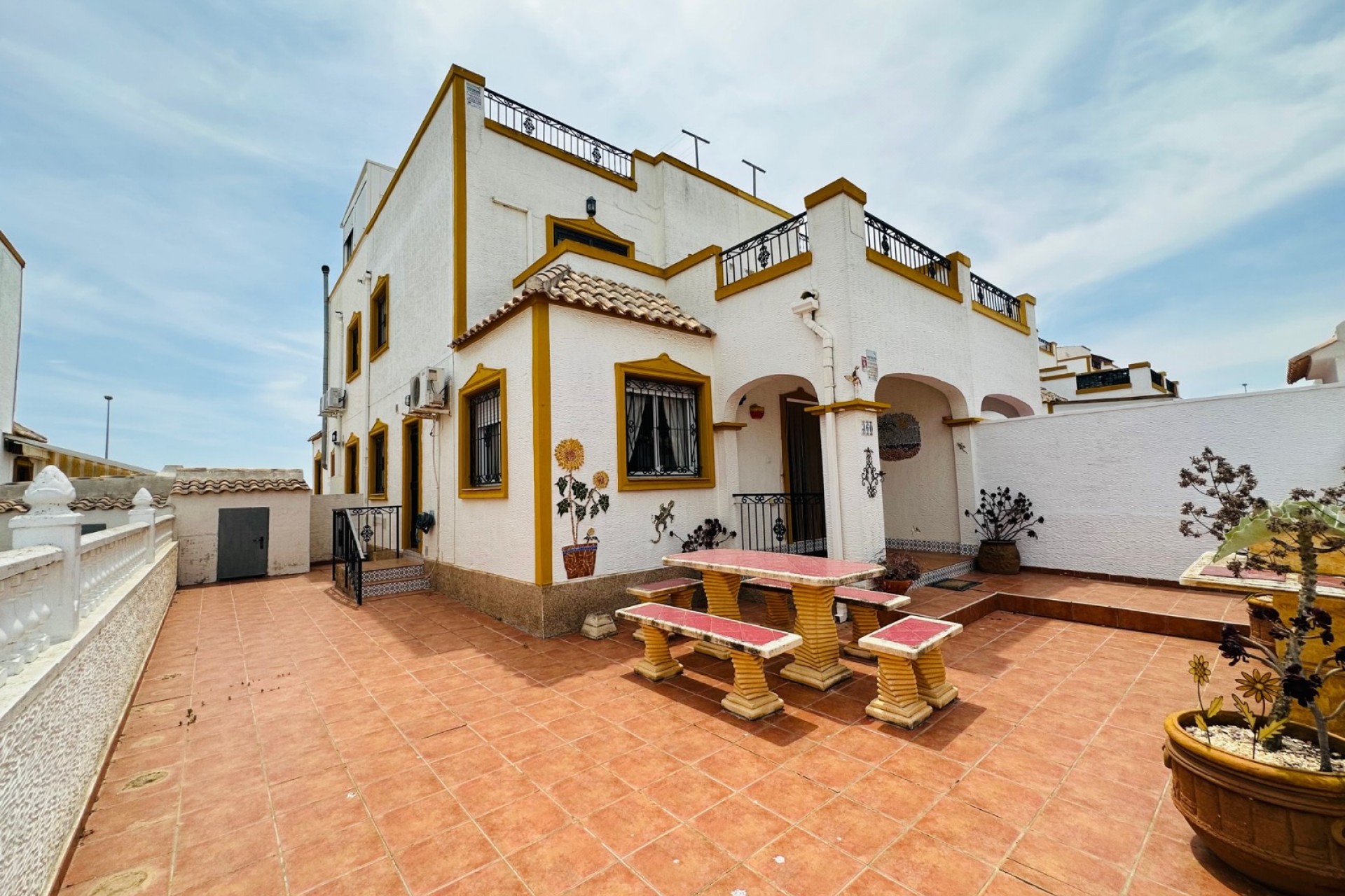 Återförsäljning - Town House -
Orihuela - Inland