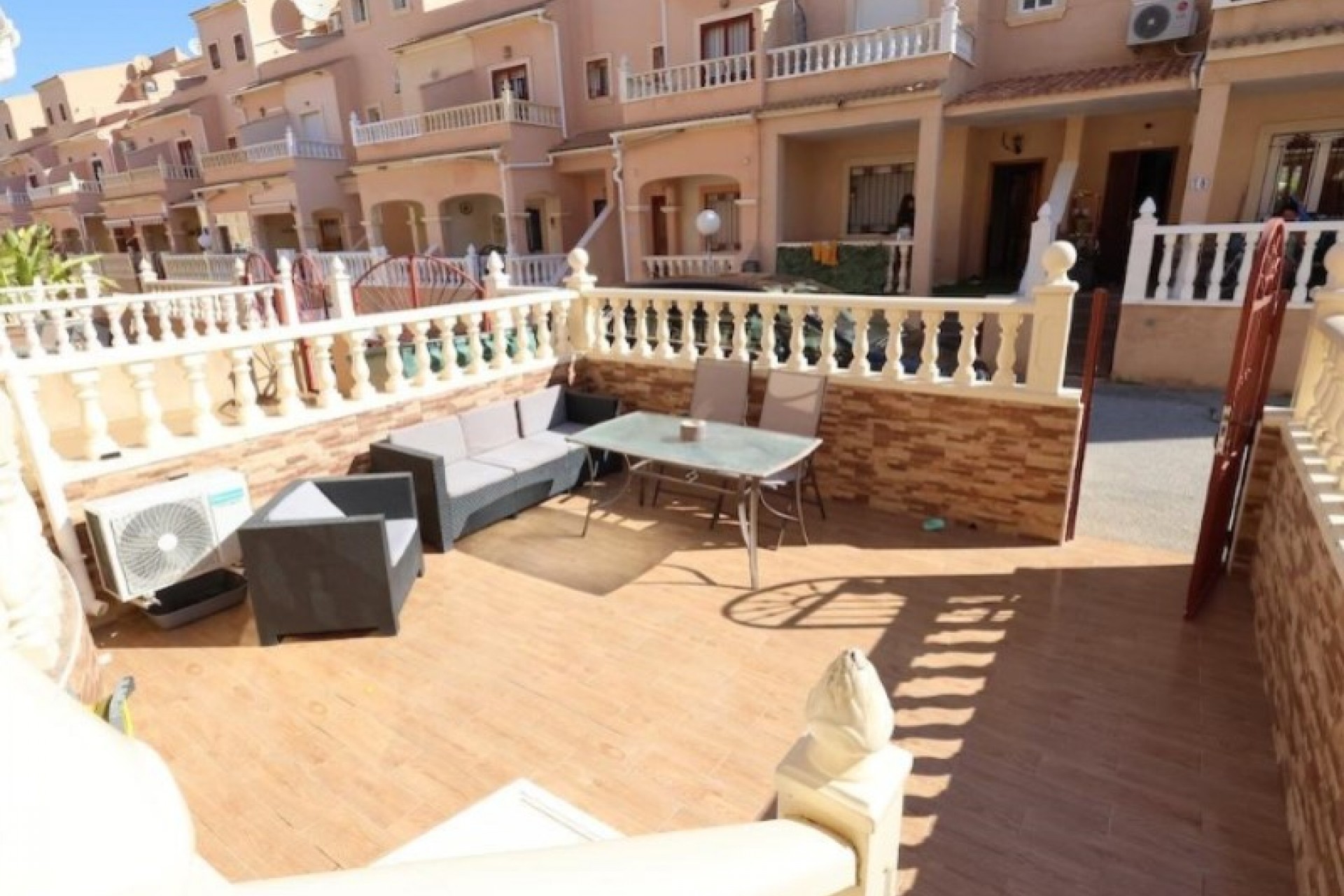 Återförsäljning - Town House -
Orihuela - Inland
