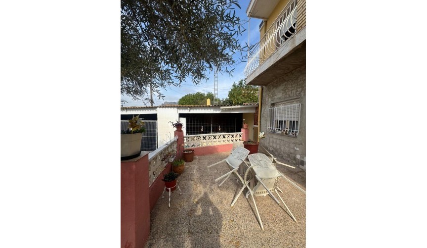 Återförsäljning - Town House -
Orihuela - Orihuela Ciudad