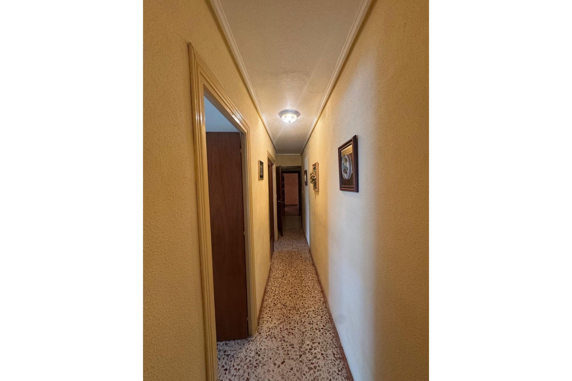 Återförsäljning - Town House -
Orihuela - Orihuela Ciudad