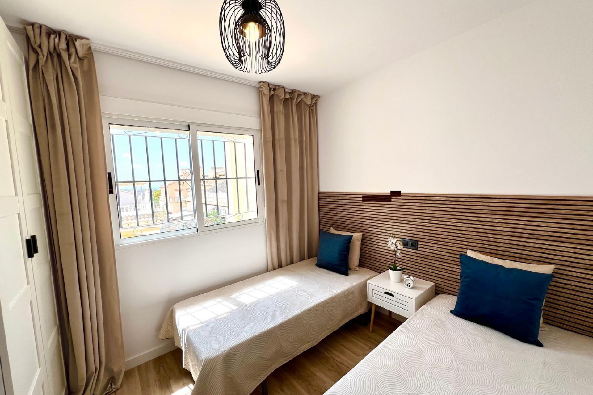 Återförsäljning - Town House -
Orihuela - Urbanización Perla Del Mar