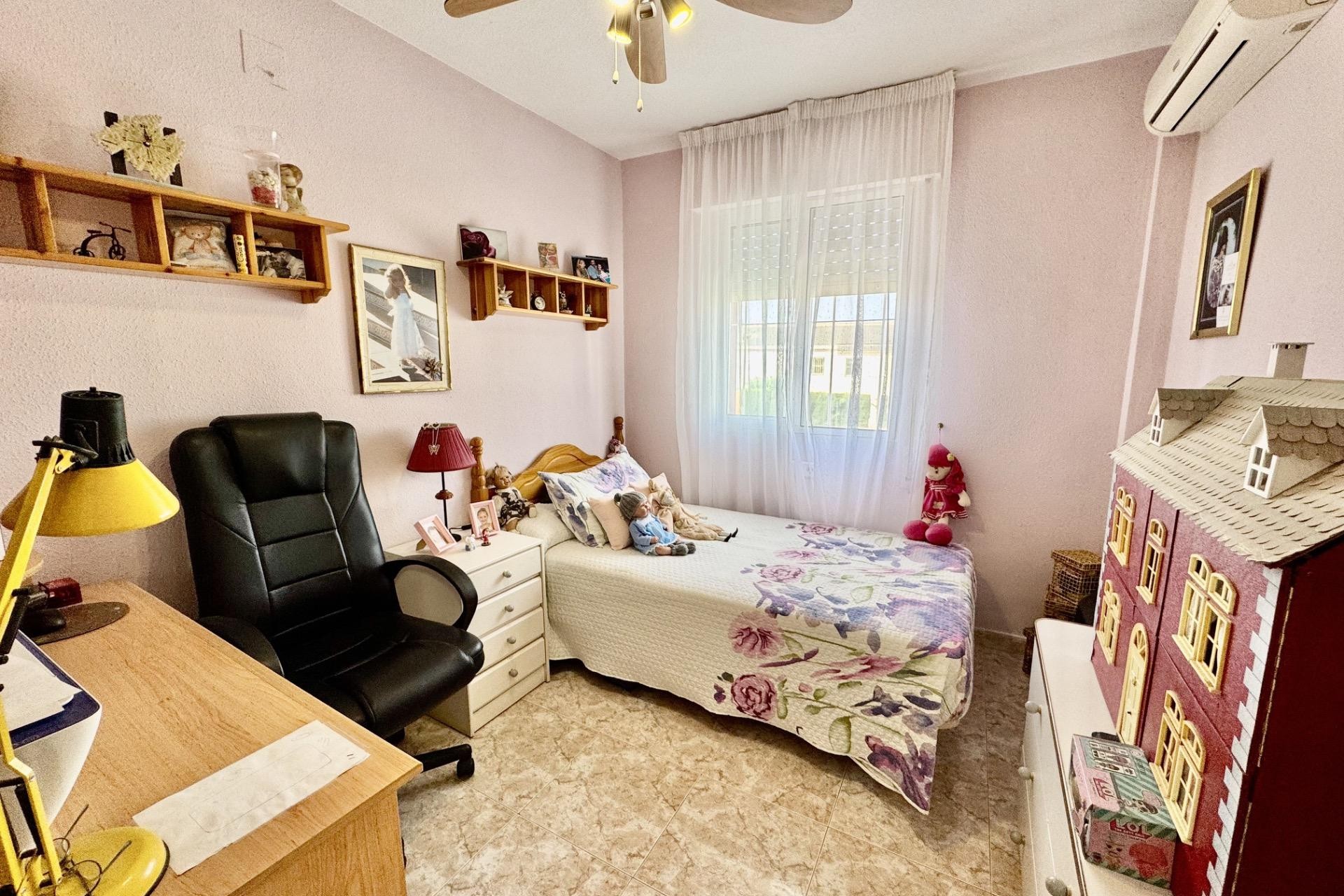 Återförsäljning - Town House -
Orihuela - Urbanización Perla Del Mar