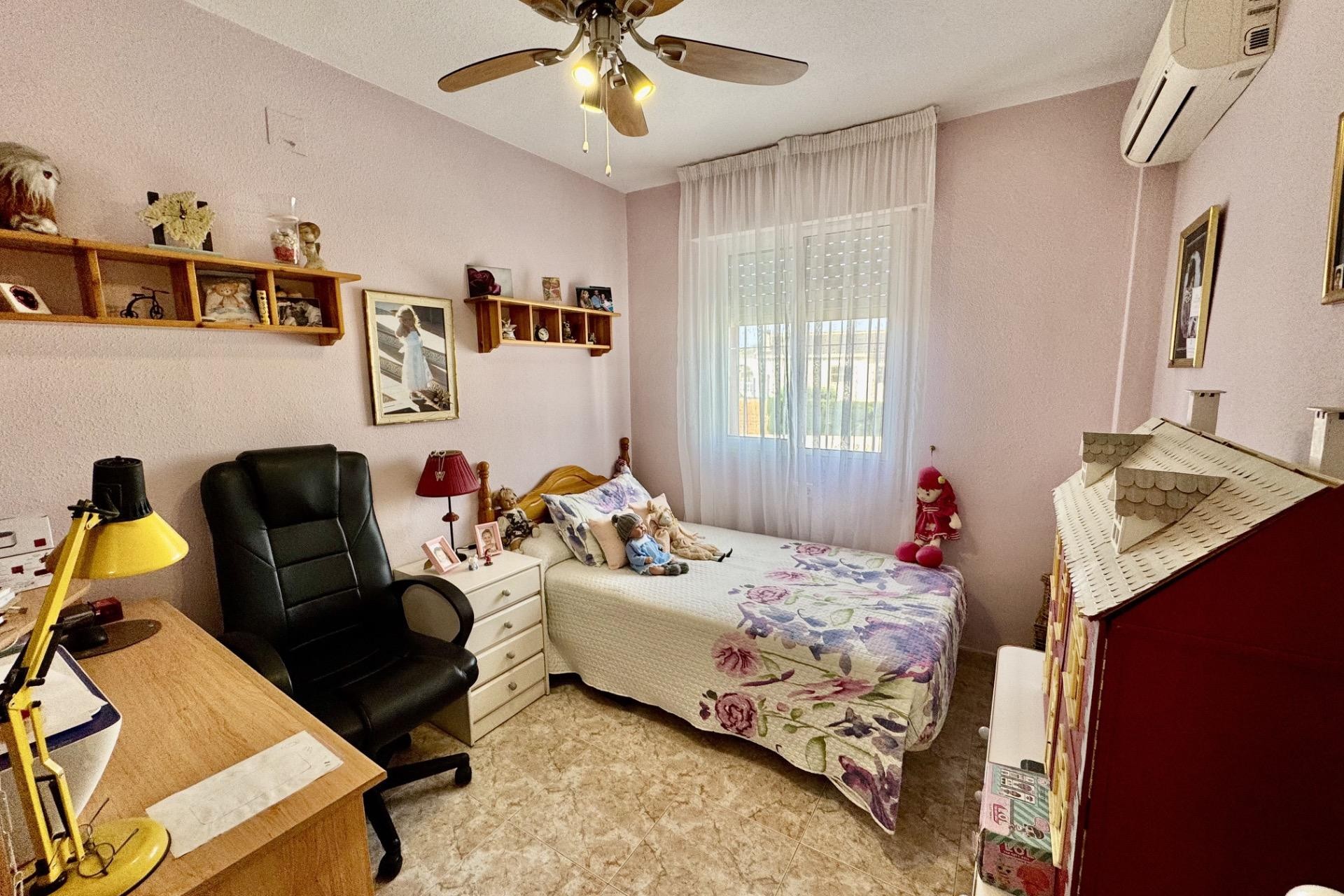Återförsäljning - Town House -
Orihuela - Urbanización Perla Del Mar