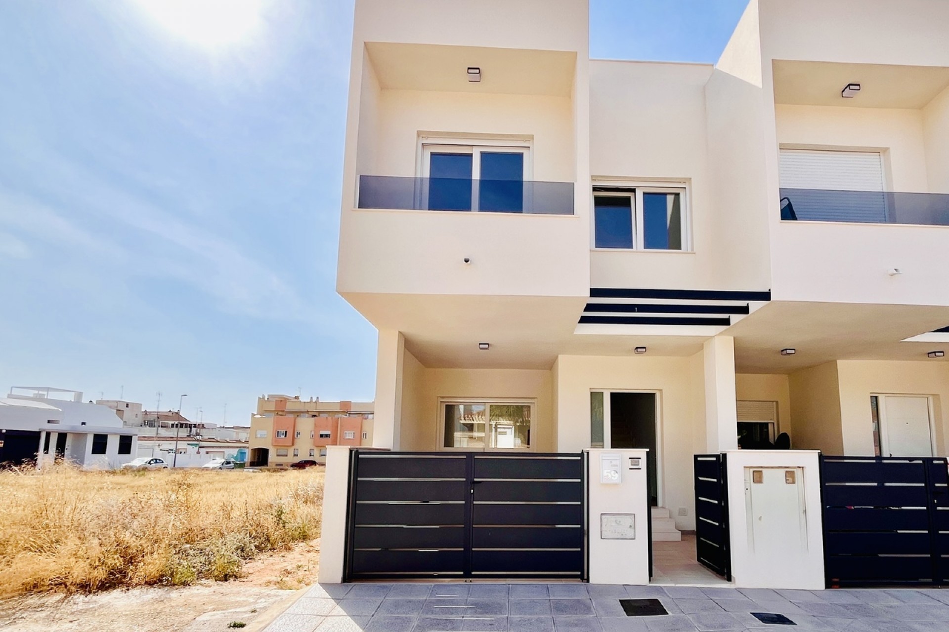 Återförsäljning - Town House -
Pilar de la Horadada - Costa Blanca