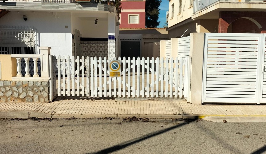 Återförsäljning - Town House -
Pilar de la Horadada - Torre De La Horadada