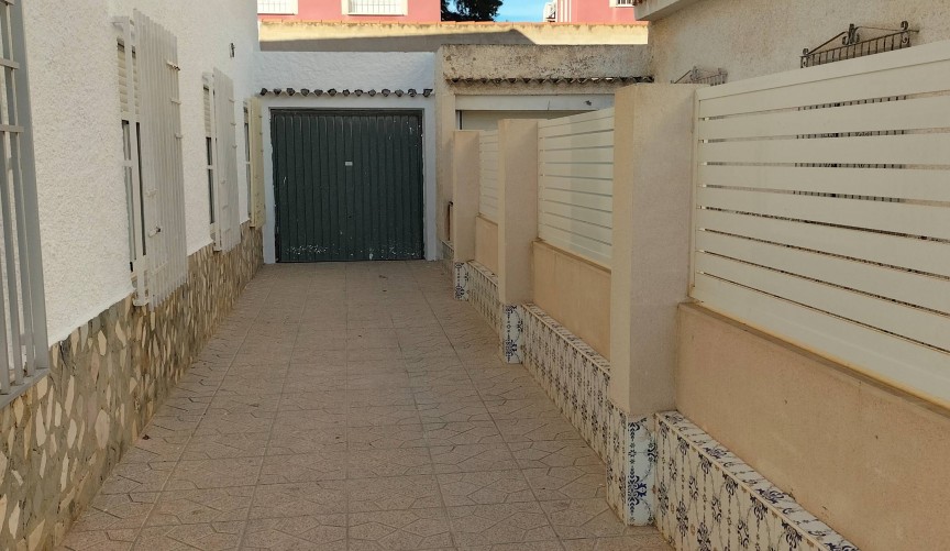 Återförsäljning - Town House -
Pilar de la Horadada - Torre De La Horadada