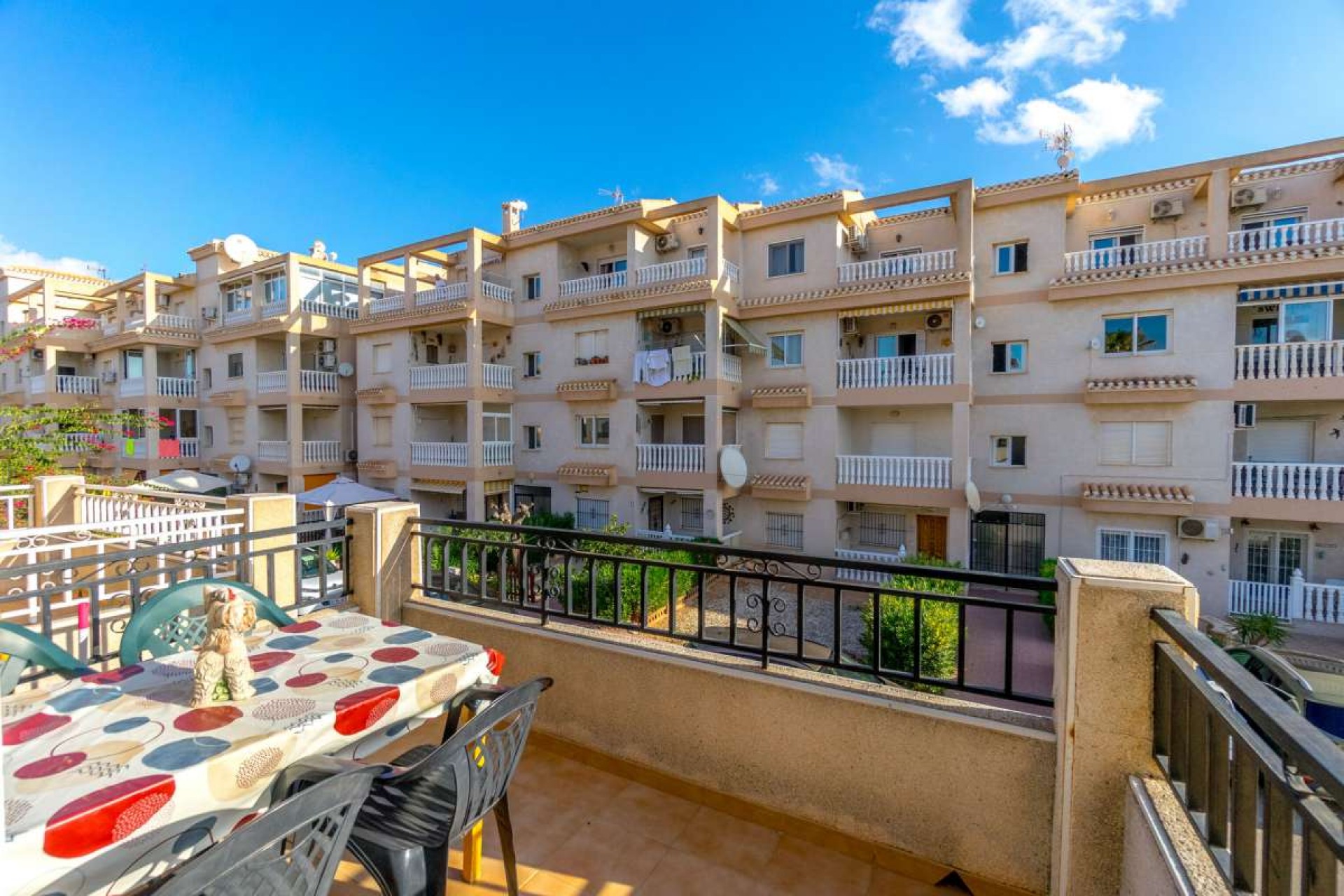 Återförsäljning - Town House -
Playa Flamenca - Costa Blanca