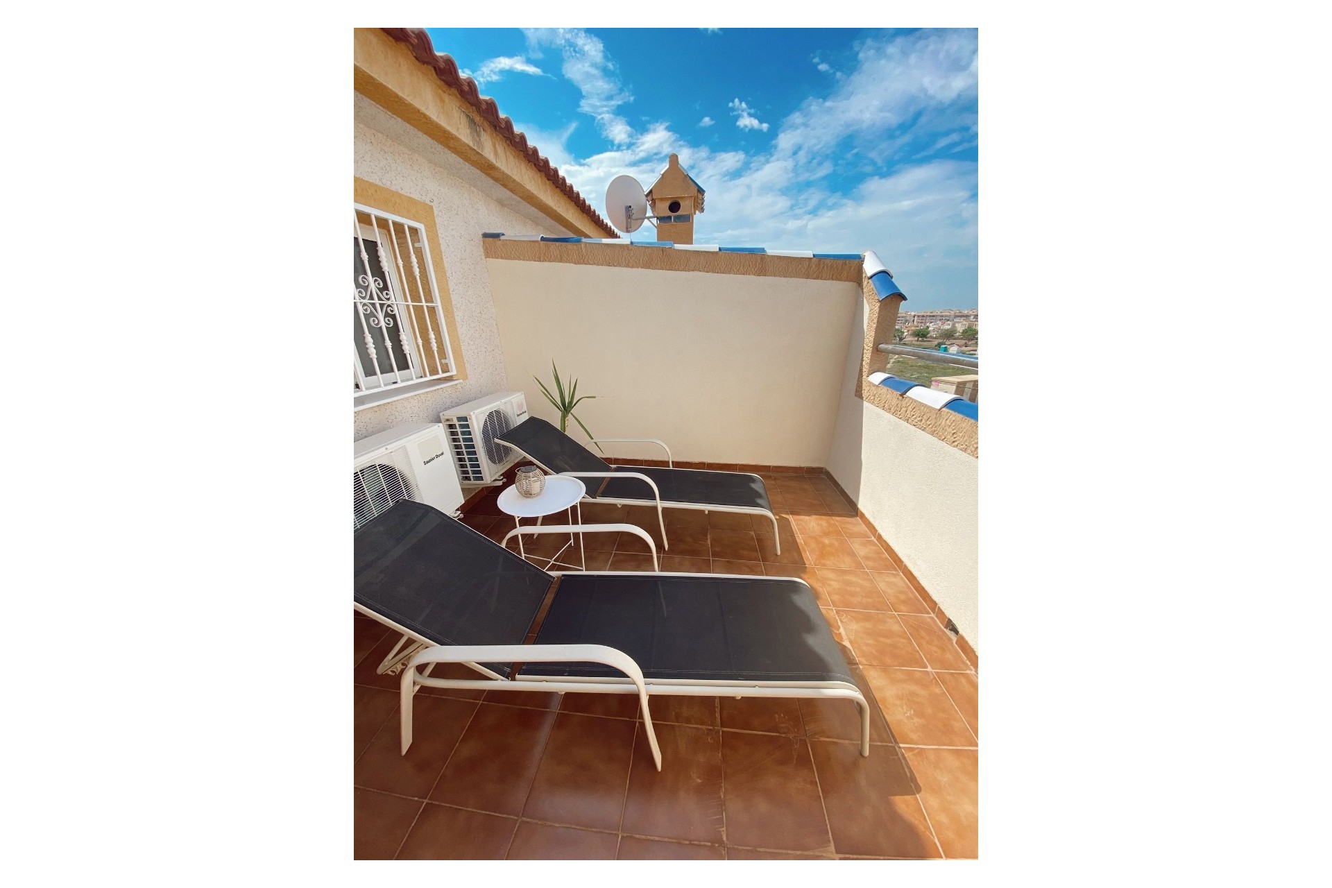 Återförsäljning - Town House -
Playa Flamenca - Costa Blanca