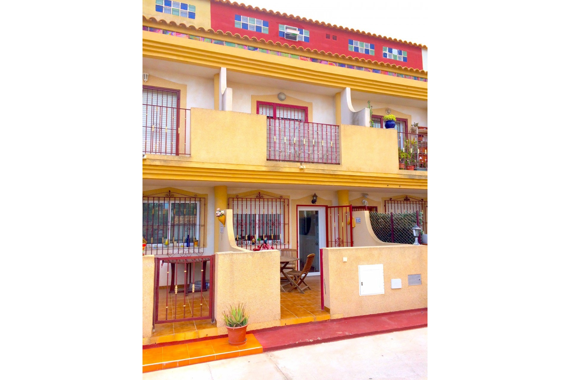 Återförsäljning - Town House -
Playa Flamenca - Costa Blanca