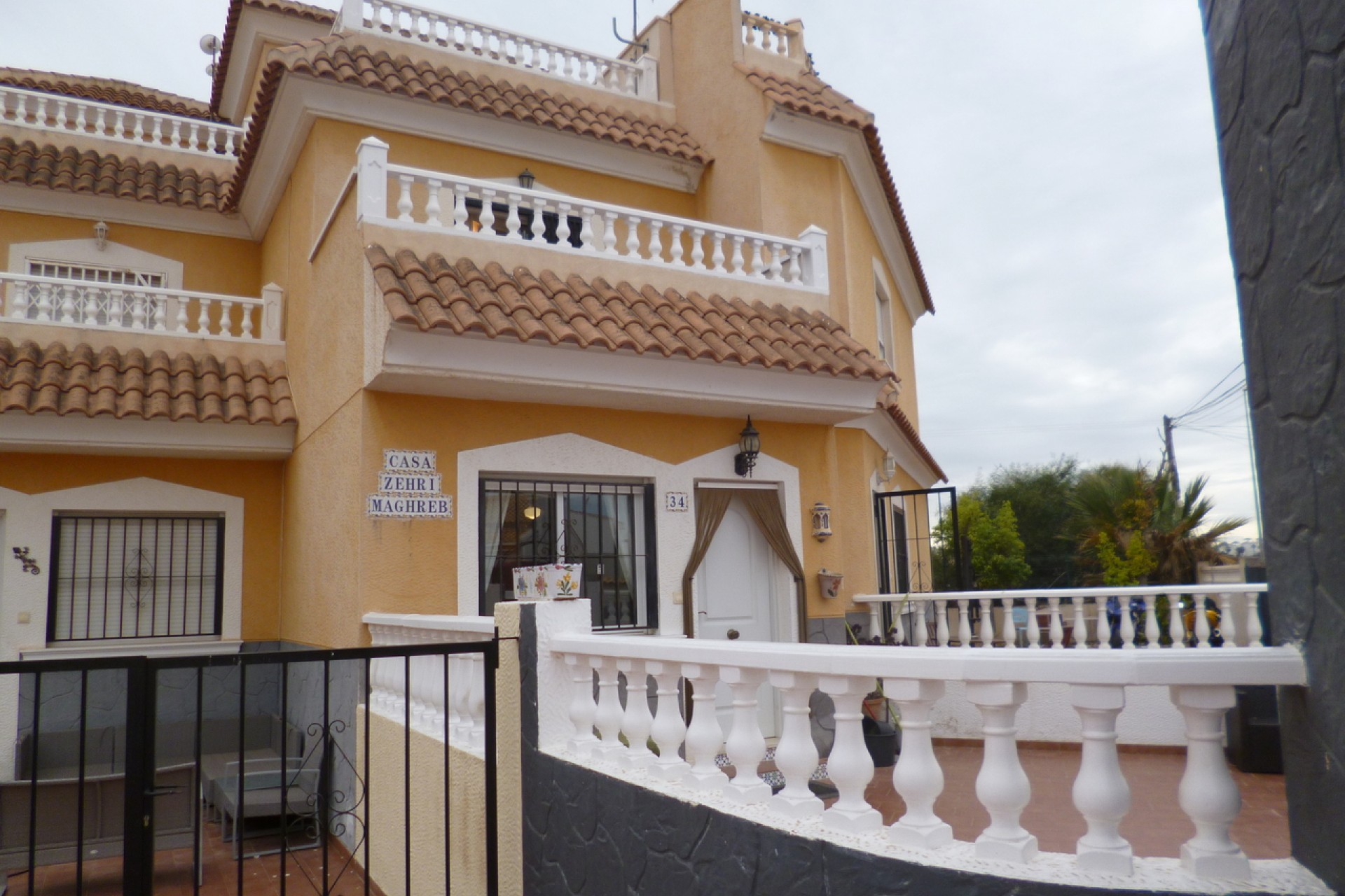 Återförsäljning - Town House -
Playa Flamenca - Costa Blanca