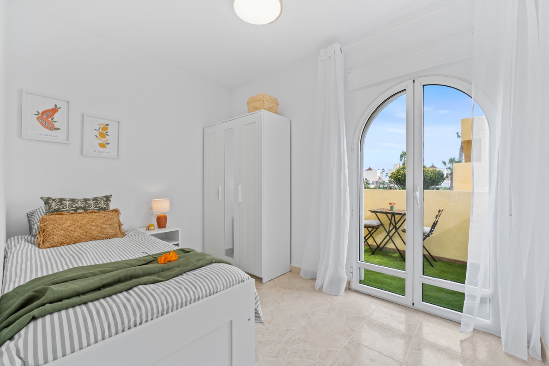 Återförsäljning - Town House -
Playa Flamenca - Costa Blanca