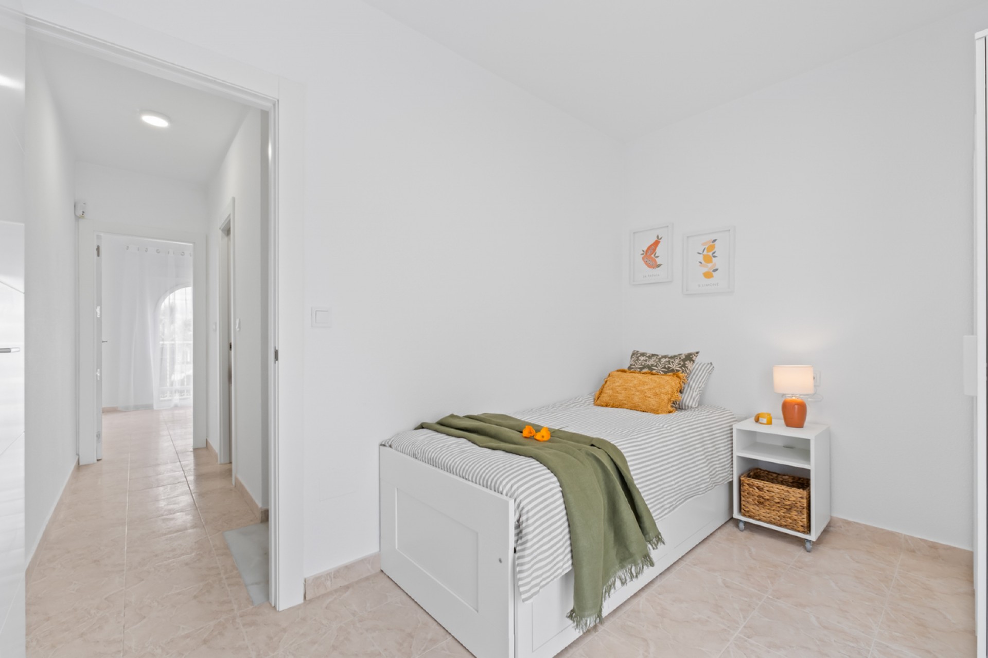 Återförsäljning - Town House -
Playa Flamenca - Costa Blanca