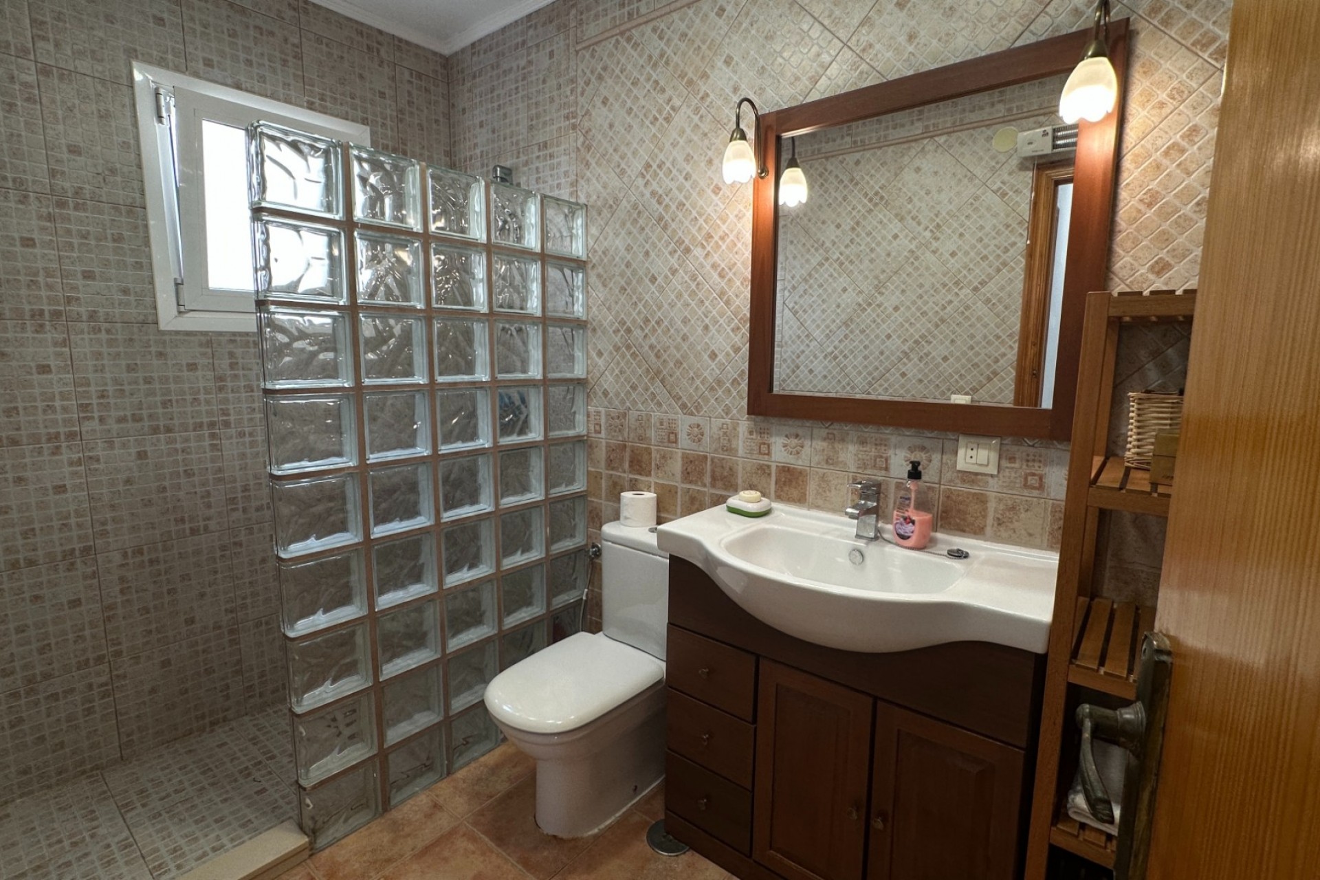 Återförsäljning - Town House -
Playa Flamenca - Costa Blanca