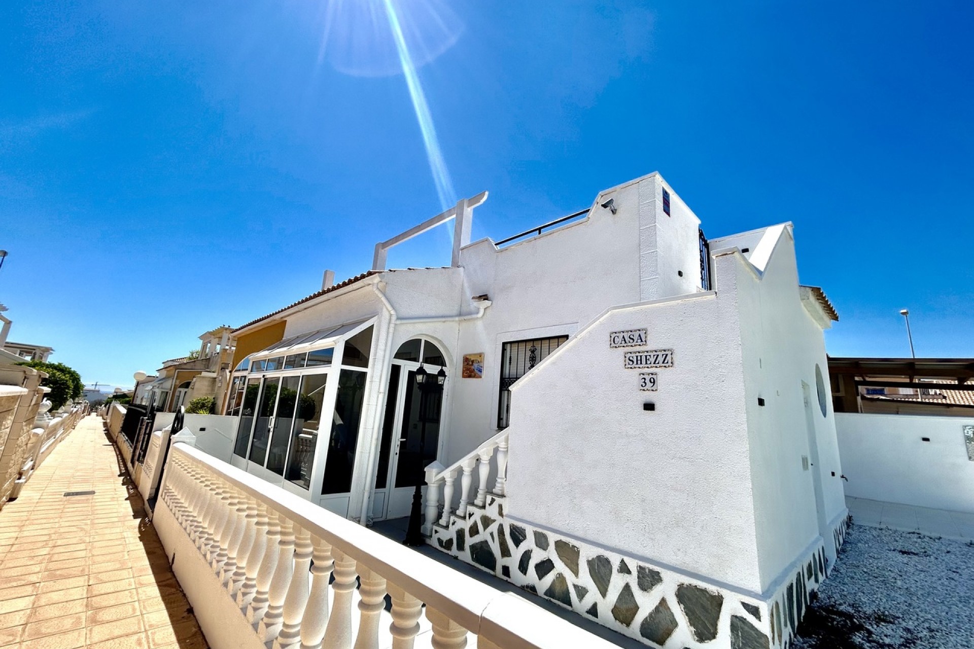 Återförsäljning - Town House -
Punta Prima - Costa Blanca