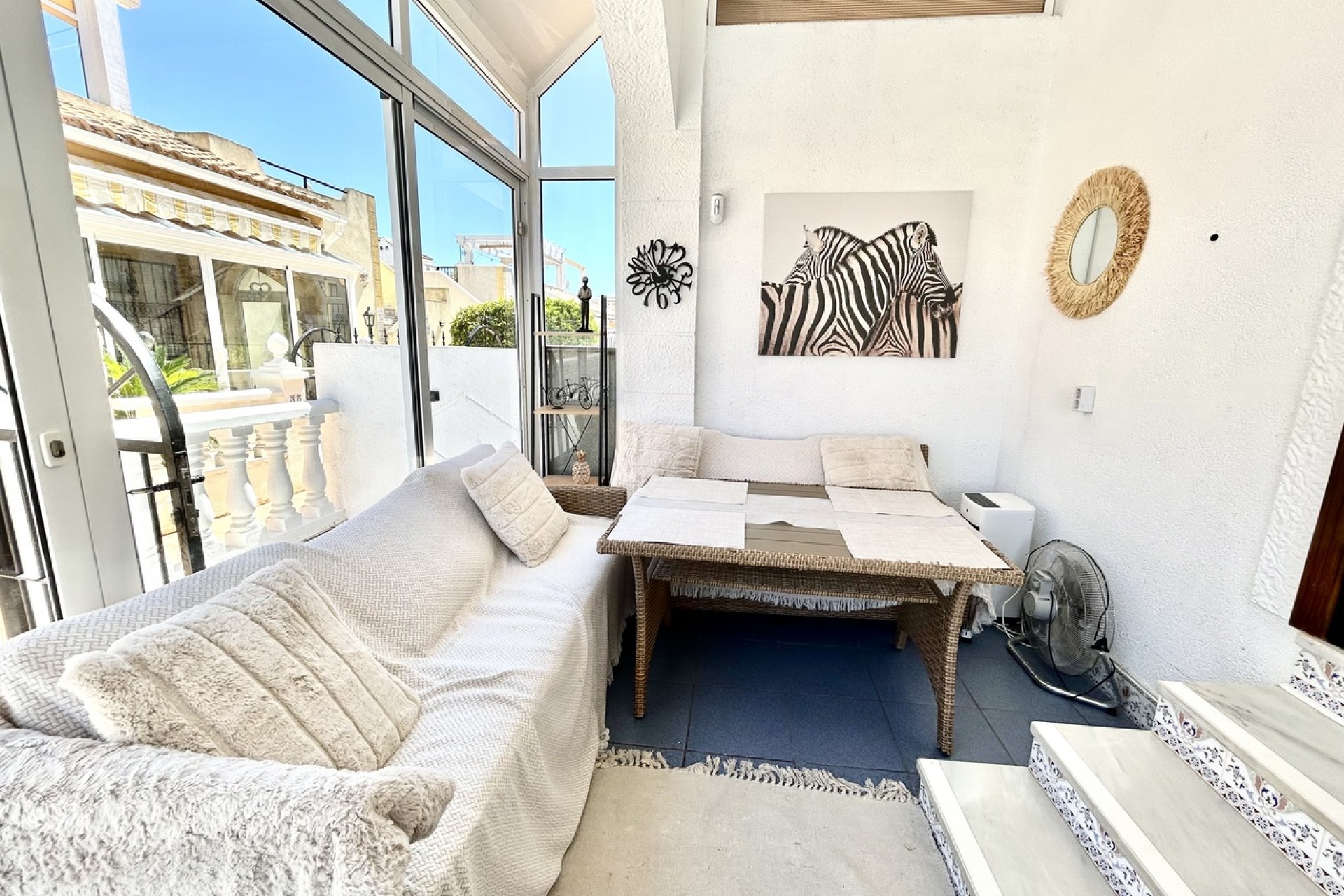 Återförsäljning - Town House -
Punta Prima - Costa Blanca