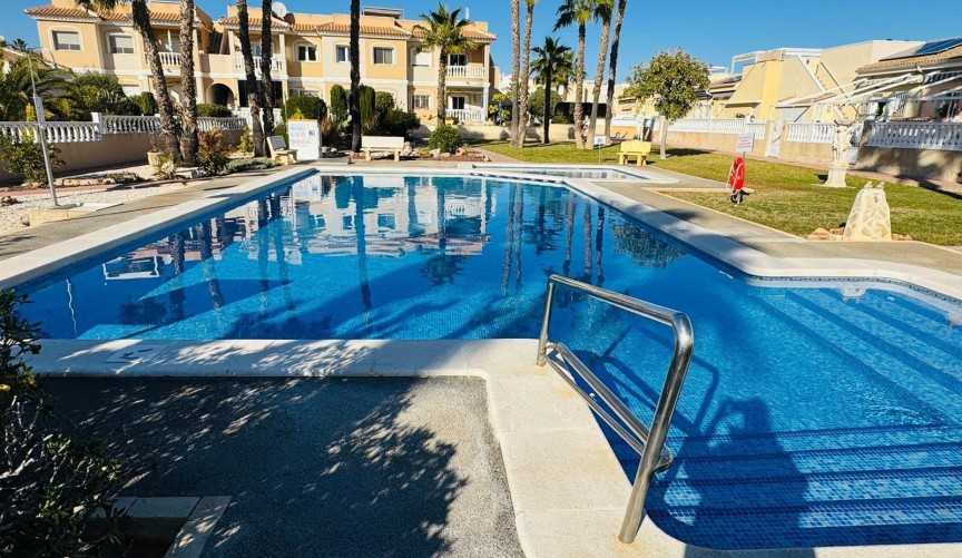 Återförsäljning - Town House -
Rojales - Ciudad Quesada