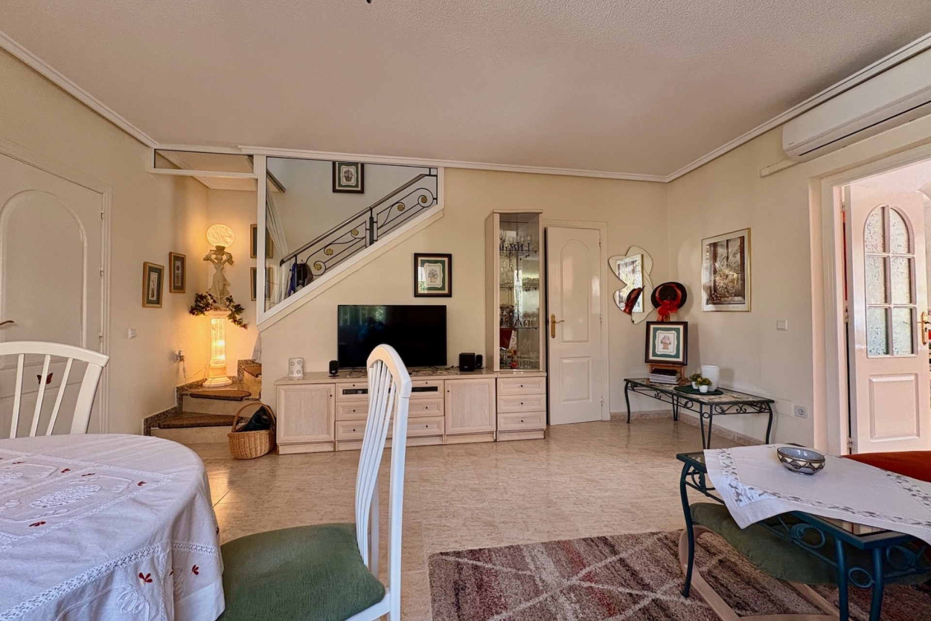 Återförsäljning - Town House -
Rojales - Inland