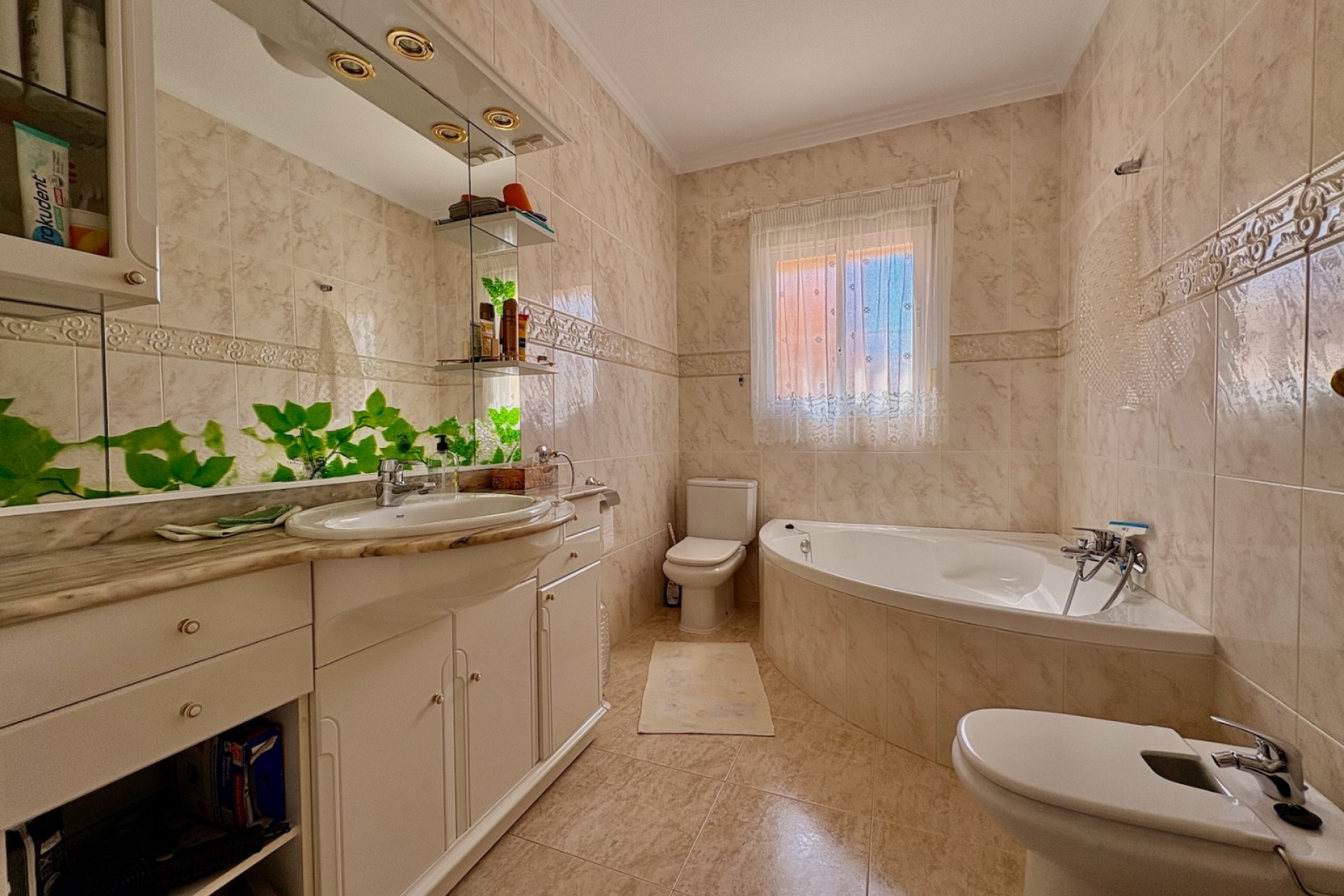 Återförsäljning - Town House -
Rojales - Inland