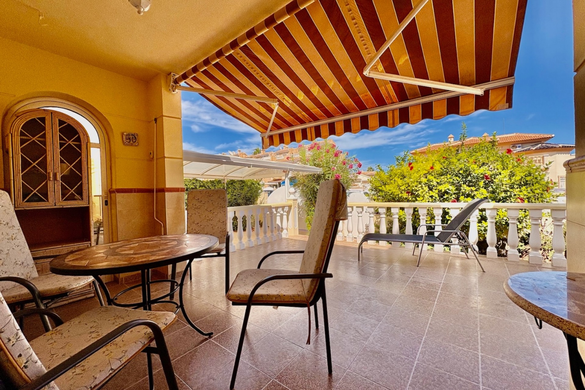 Återförsäljning - Town House -
Rojales - Inland