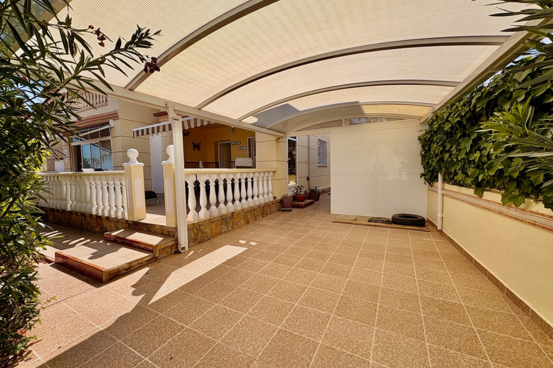 Återförsäljning - Town House -
Rojales - Inland