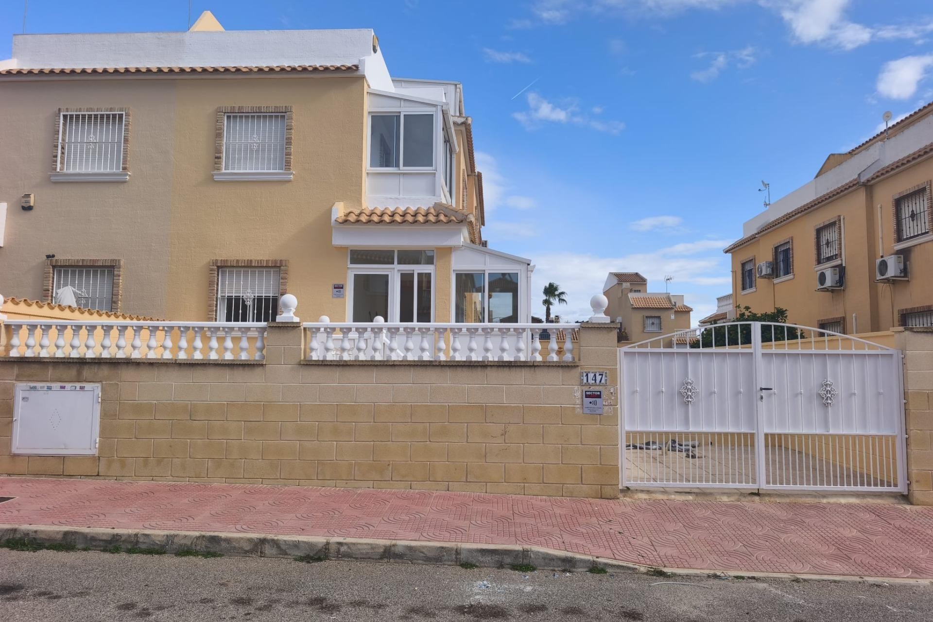 Återförsäljning - Town House -
Rojales - Lo Marabú