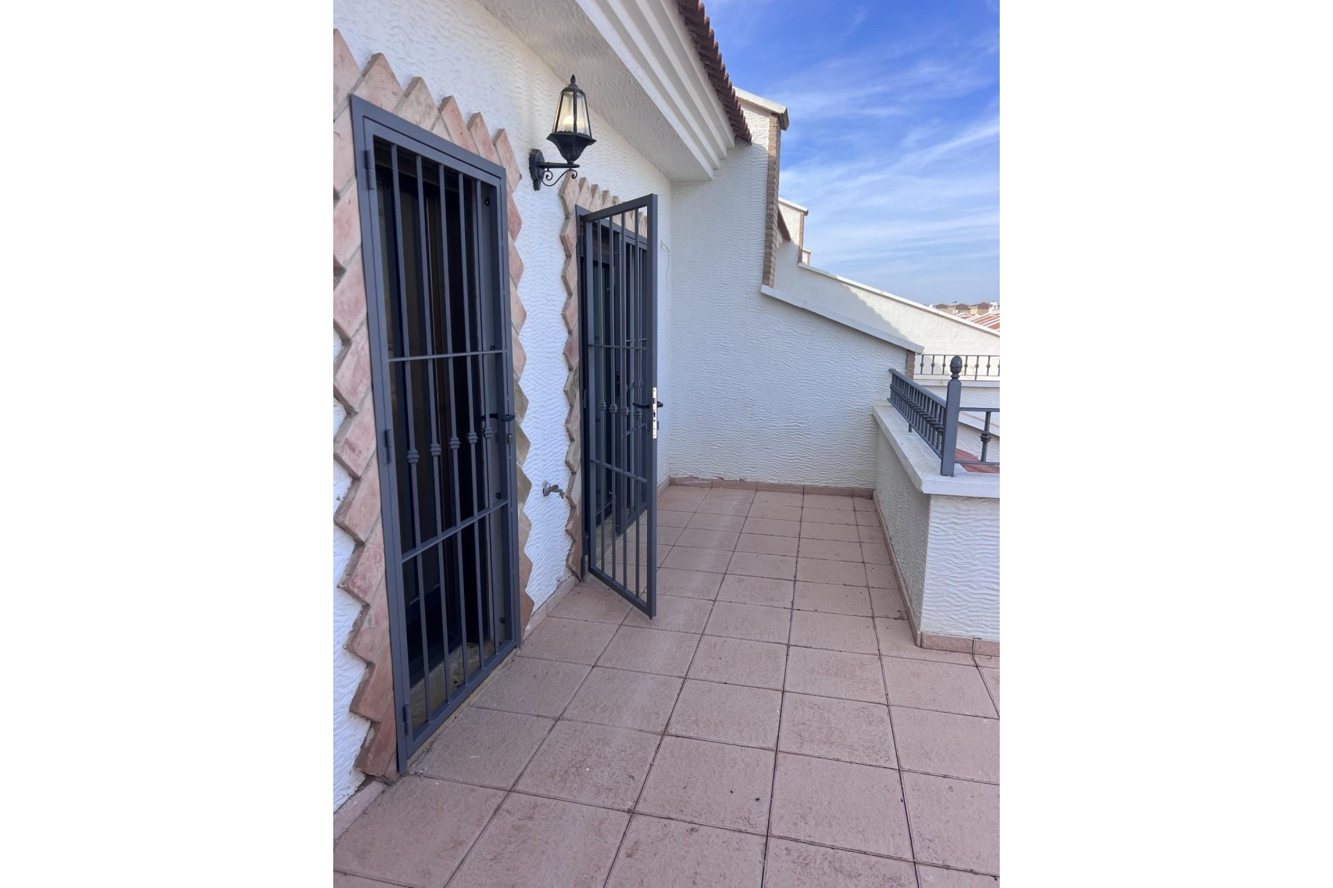 Återförsäljning - Town House -
San Miguel de Salinas - Cerro Del Sol