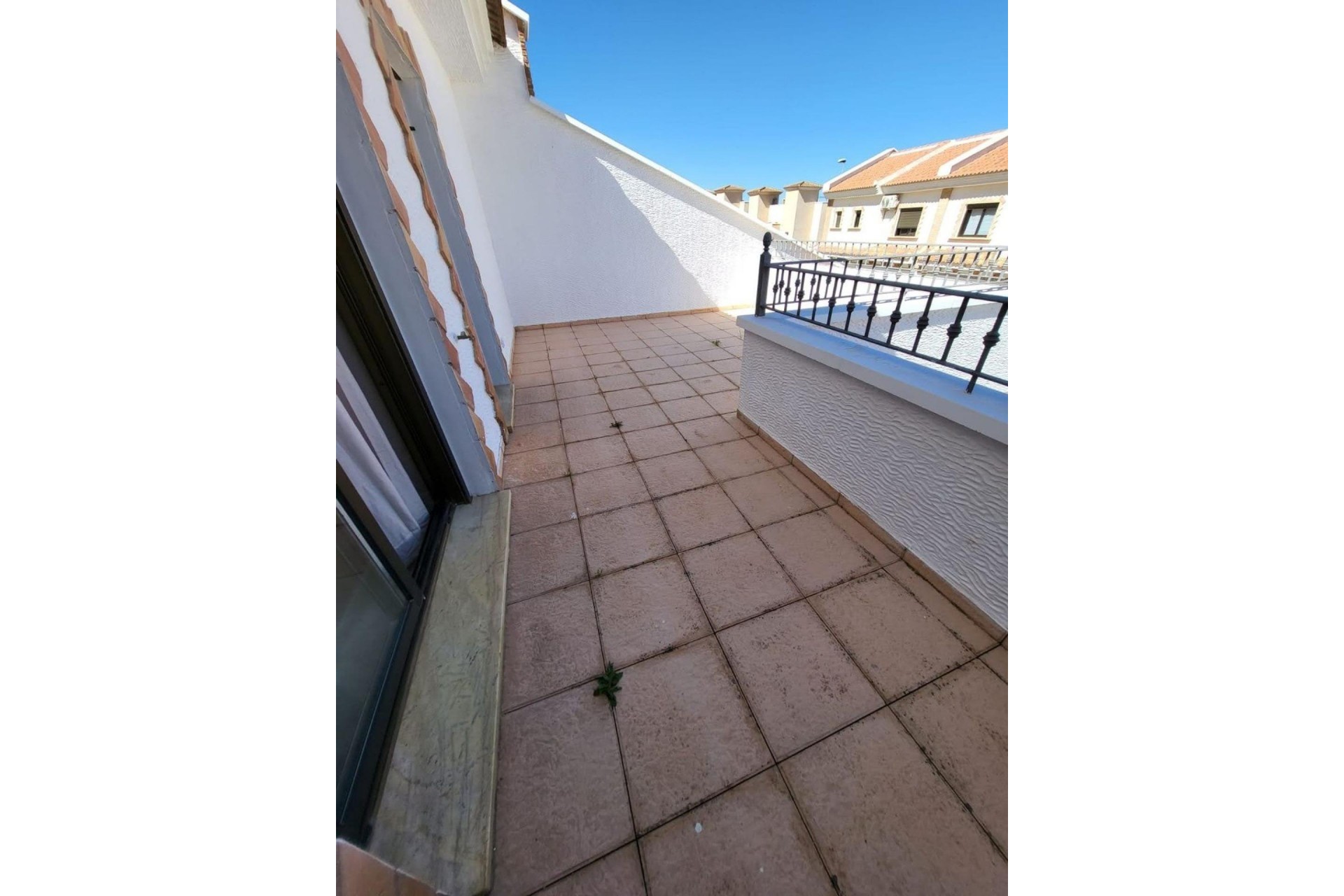 Återförsäljning - Town House -
San Miguel de Salinas - Ciudad De Las Comunicaciones