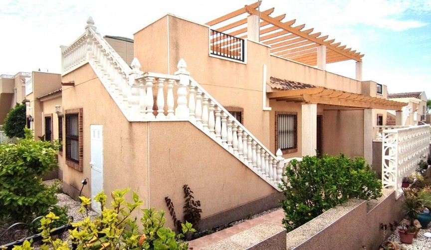 Återförsäljning - Town House -
San Miguel de Salinas - El Galán