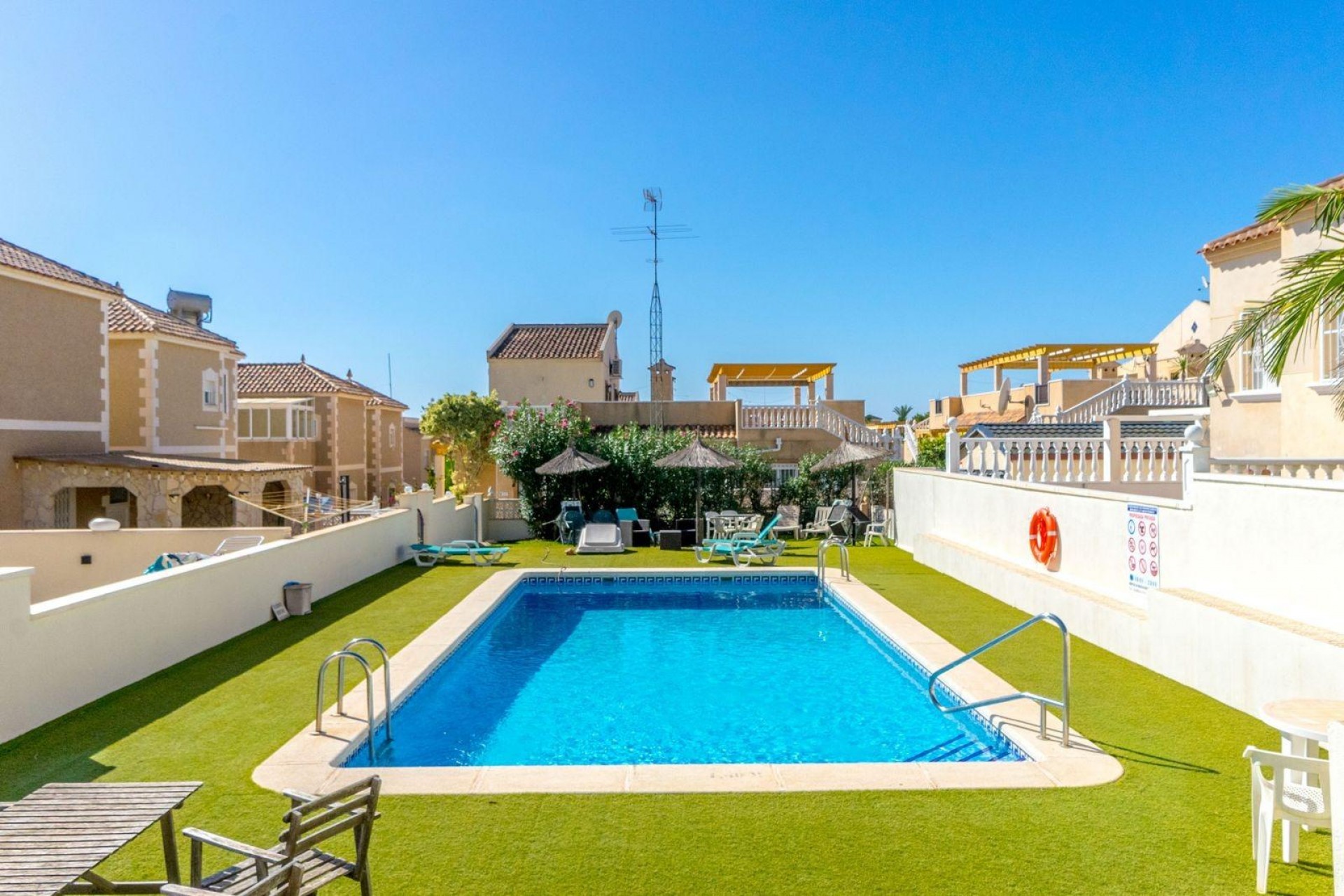 Återförsäljning - Town House -
San Miguel de Salinas - El Galán