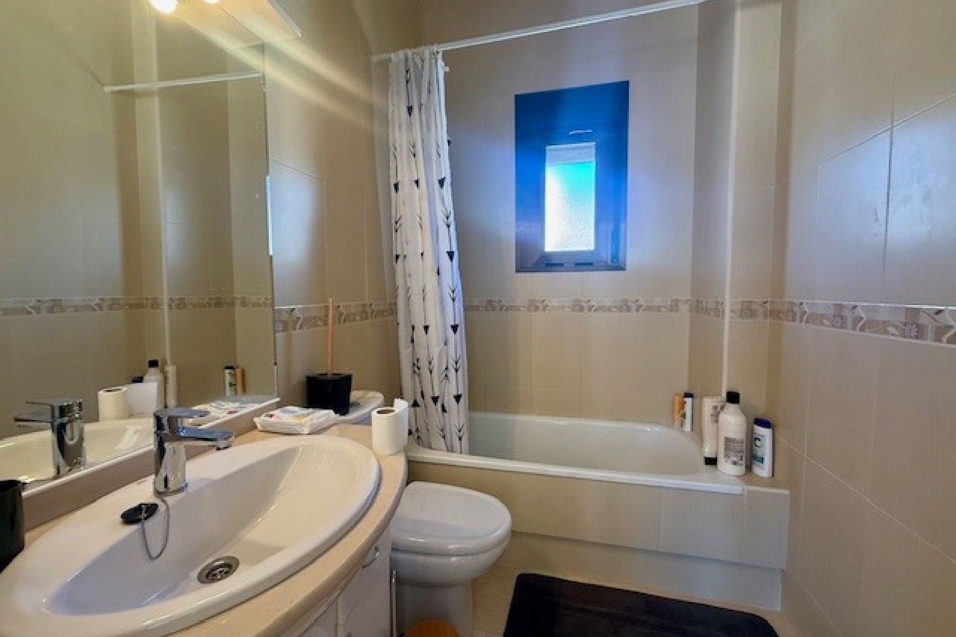 Återförsäljning - Town House -
San Miguel de Salinas - Inland