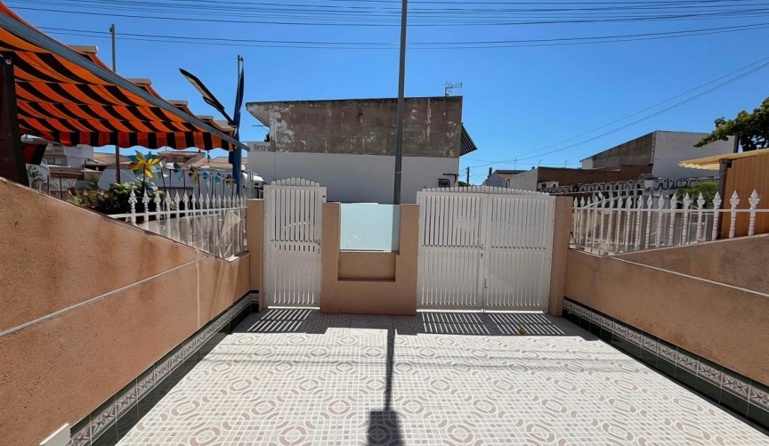 Återförsäljning - Town House -
San Pedro del Pinatar - San Pedro Del Pinatar