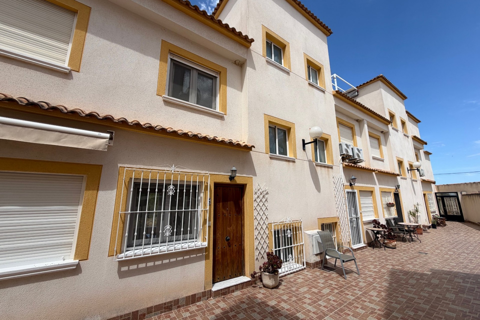 Återförsäljning - Town House -
Torremendo - Costa Blanca