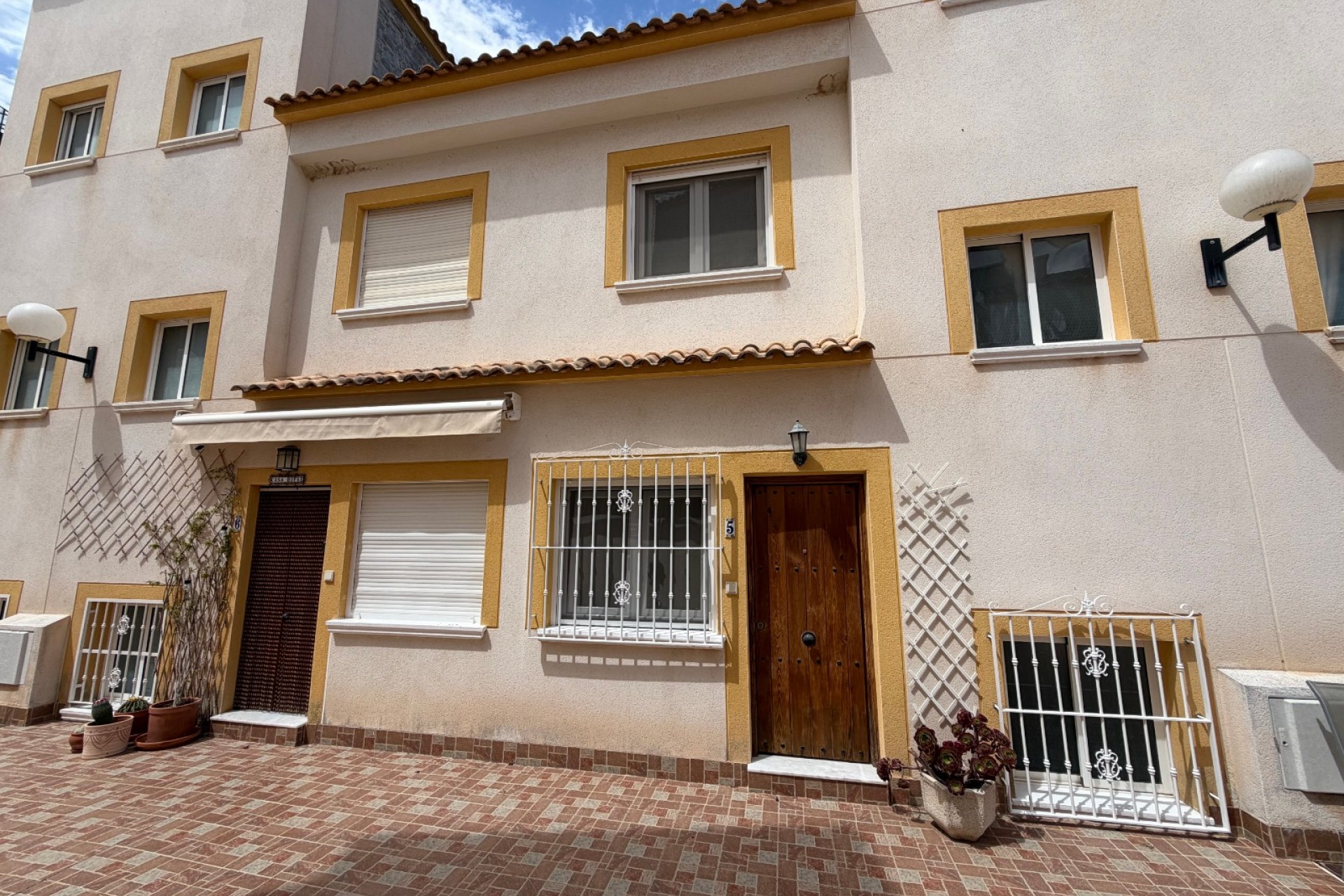 Återförsäljning - Town House -
Torremendo - Costa Blanca