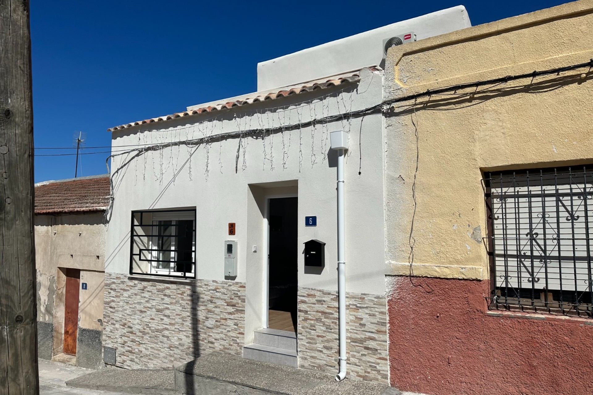 Återförsäljning - Town House -
Torremendo - Costa Blanca