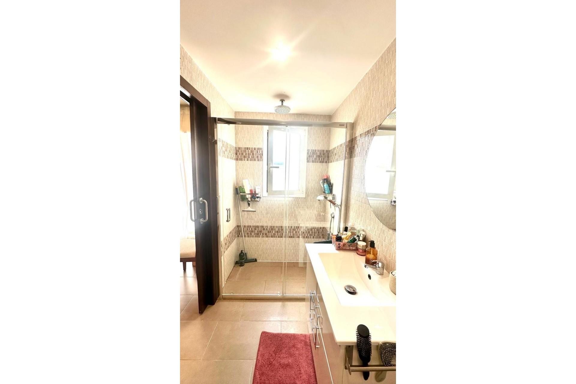 Återförsäljning - Town House -
Torrevieja - aguas nuevas