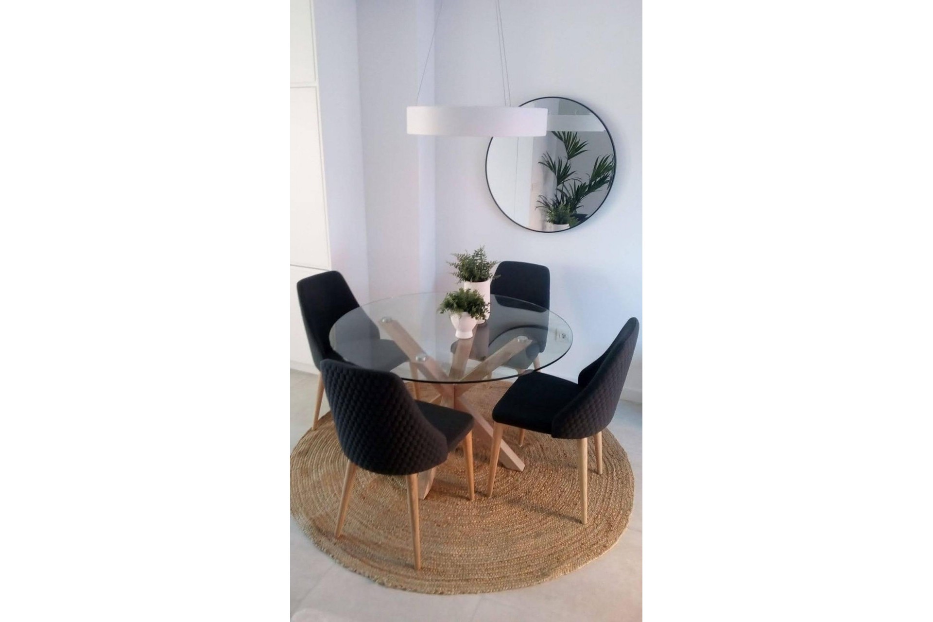 Återförsäljning - Town House -
Torrevieja - aguas nuevas