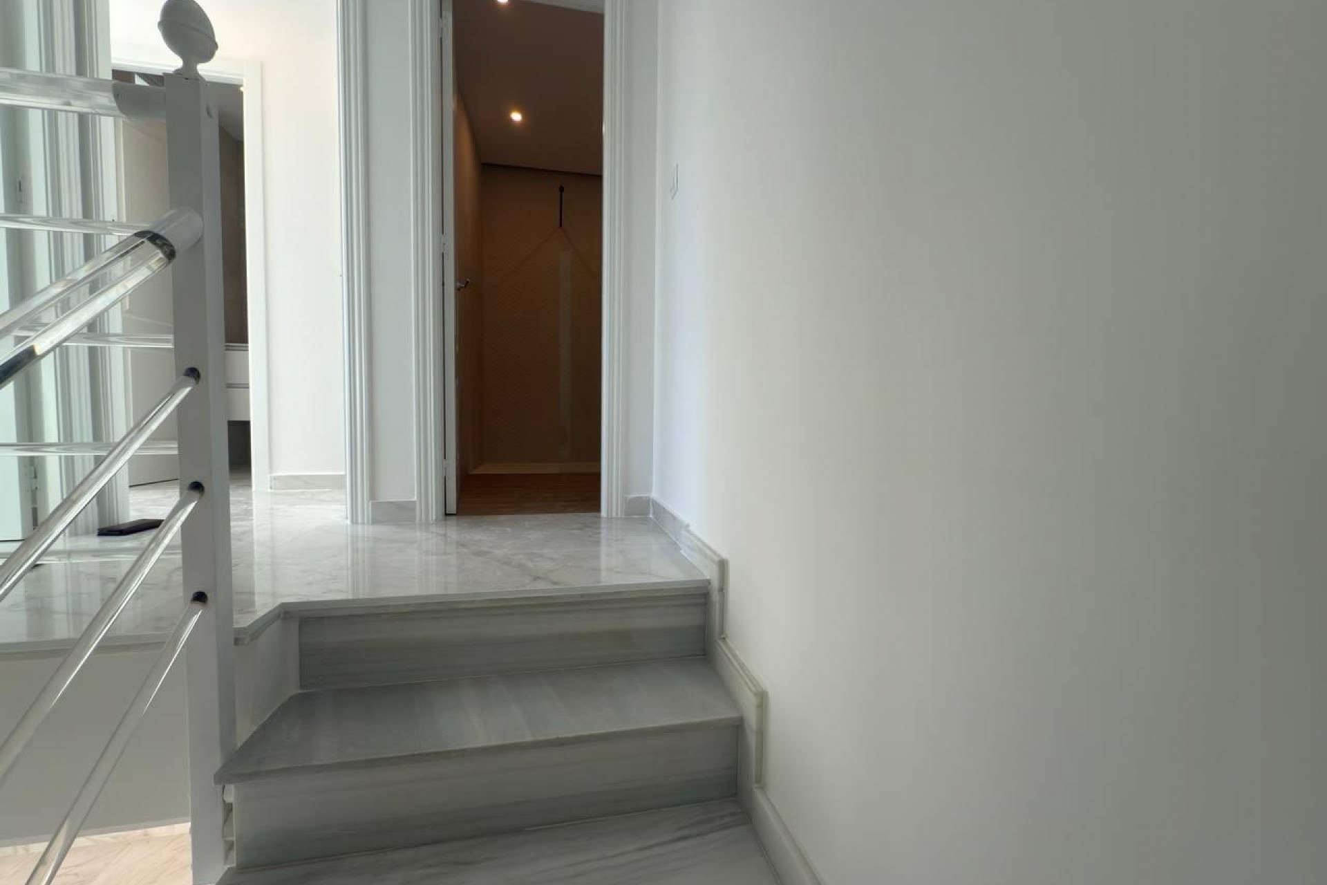 Återförsäljning - Town House -
Torrevieja - aguas nuevas